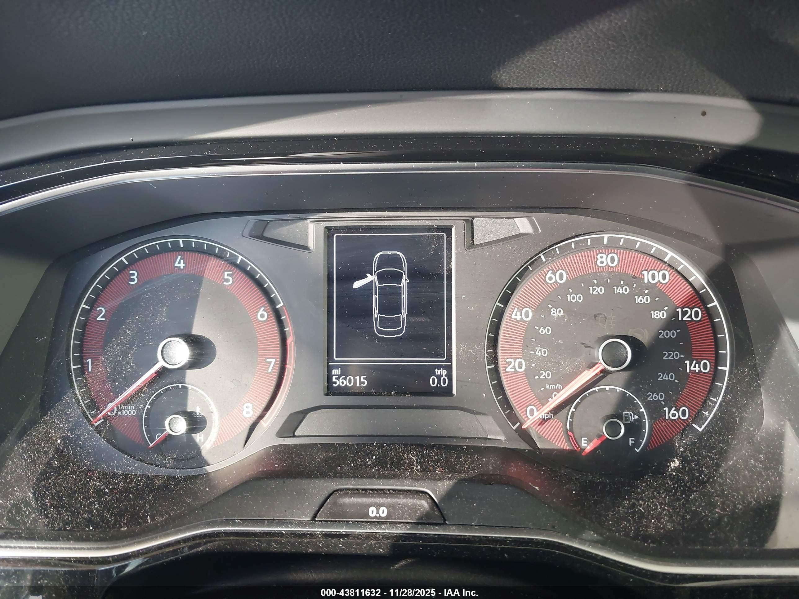 VOLKSWAGEN JETTA image 7