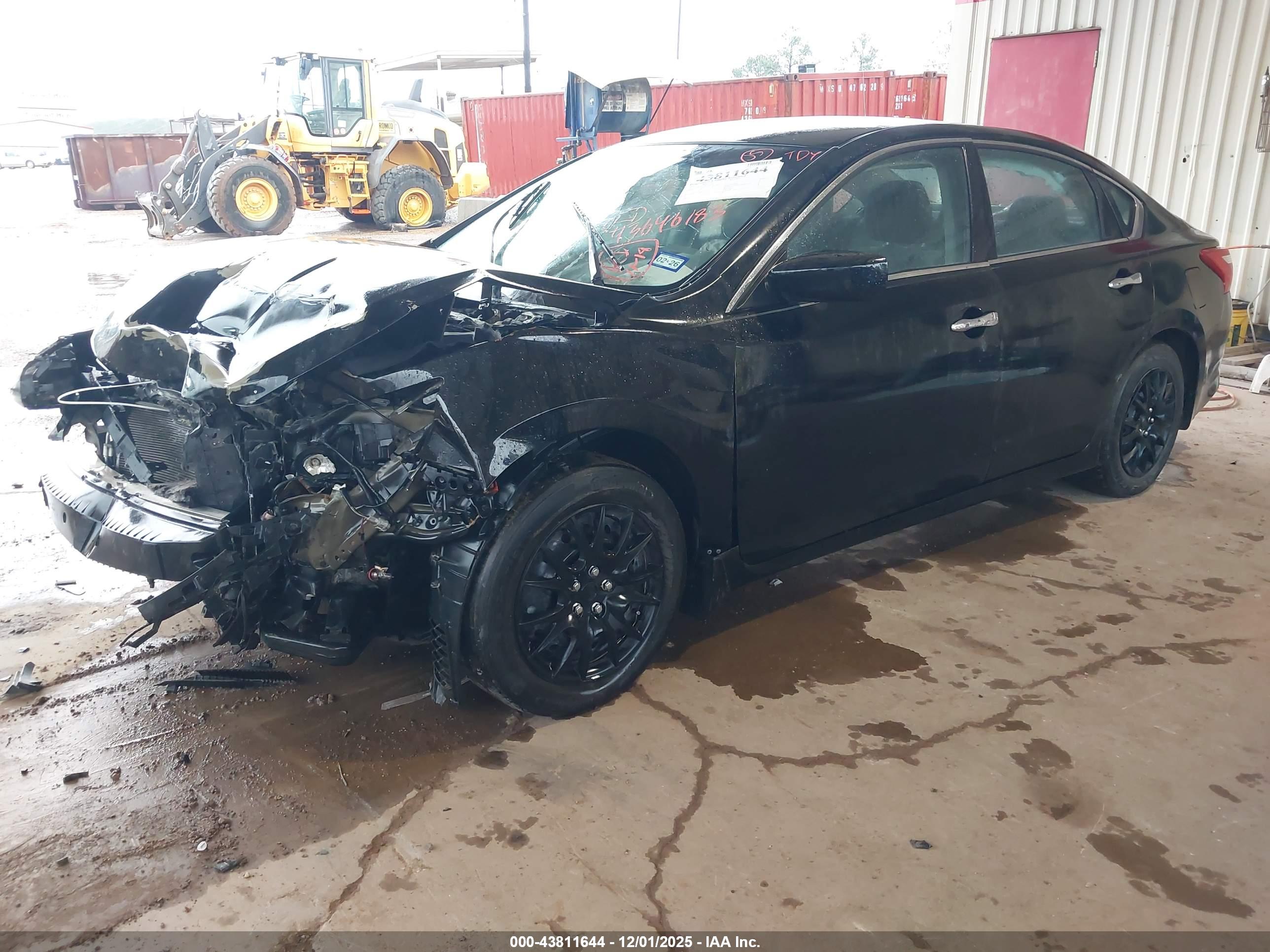 NISSAN ALTIMA image 2