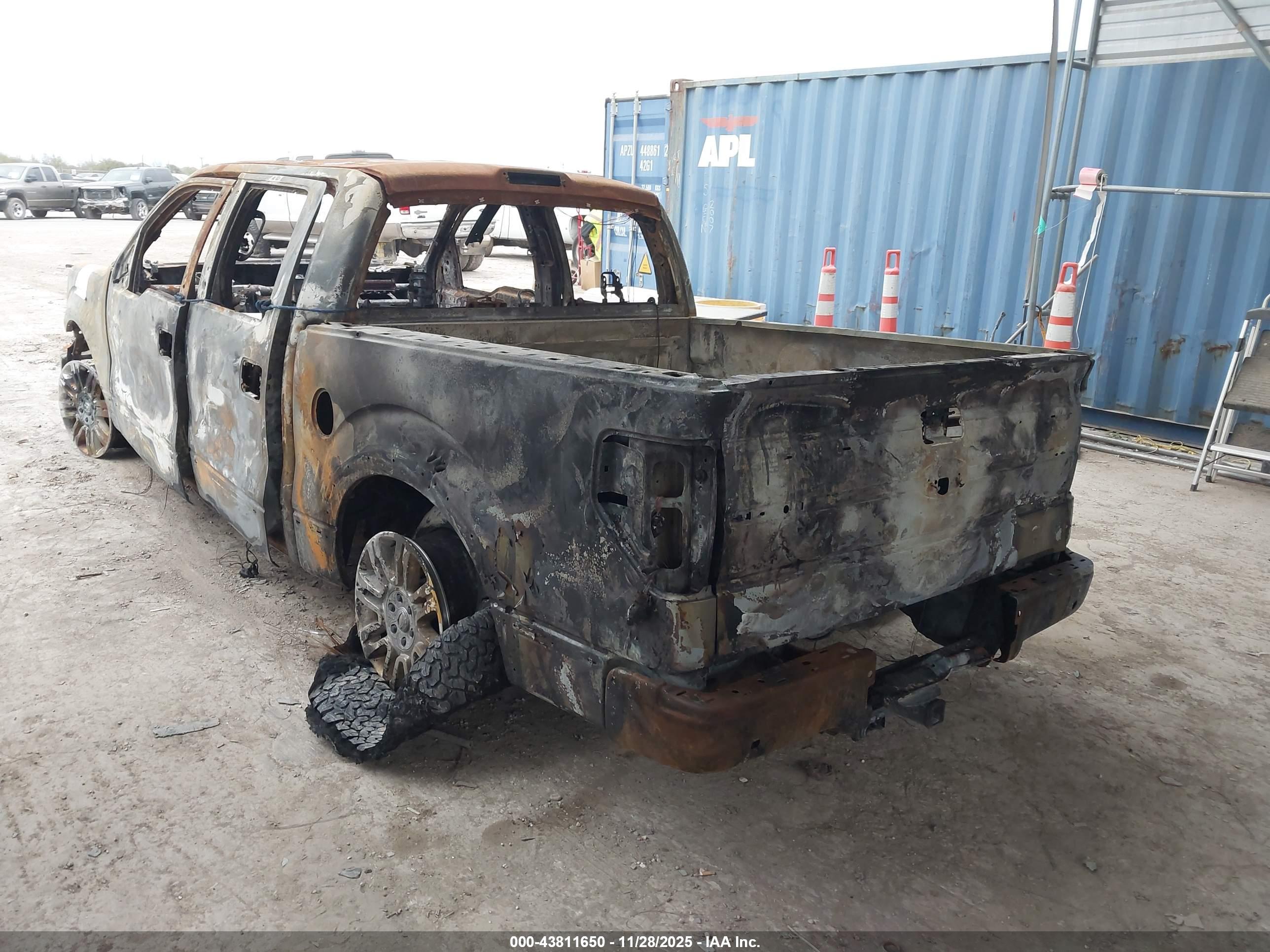 FORD F-150 image 3
