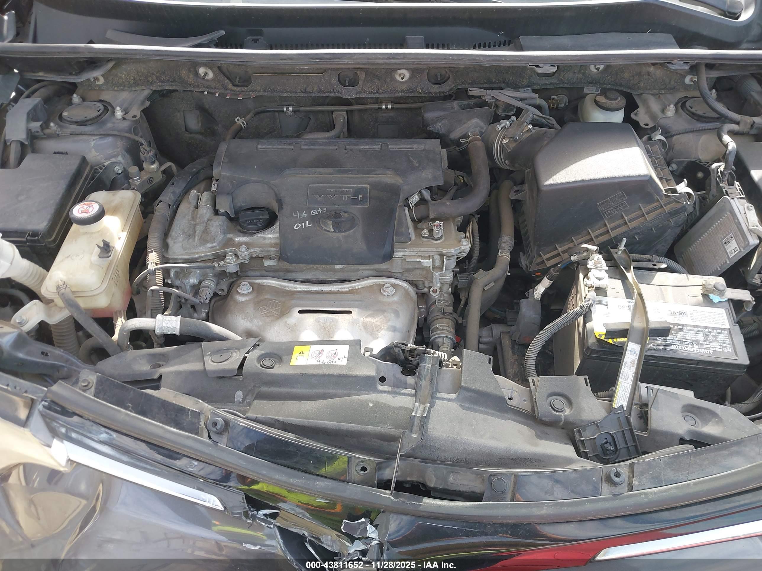 TOYOTA RAV4 image 10