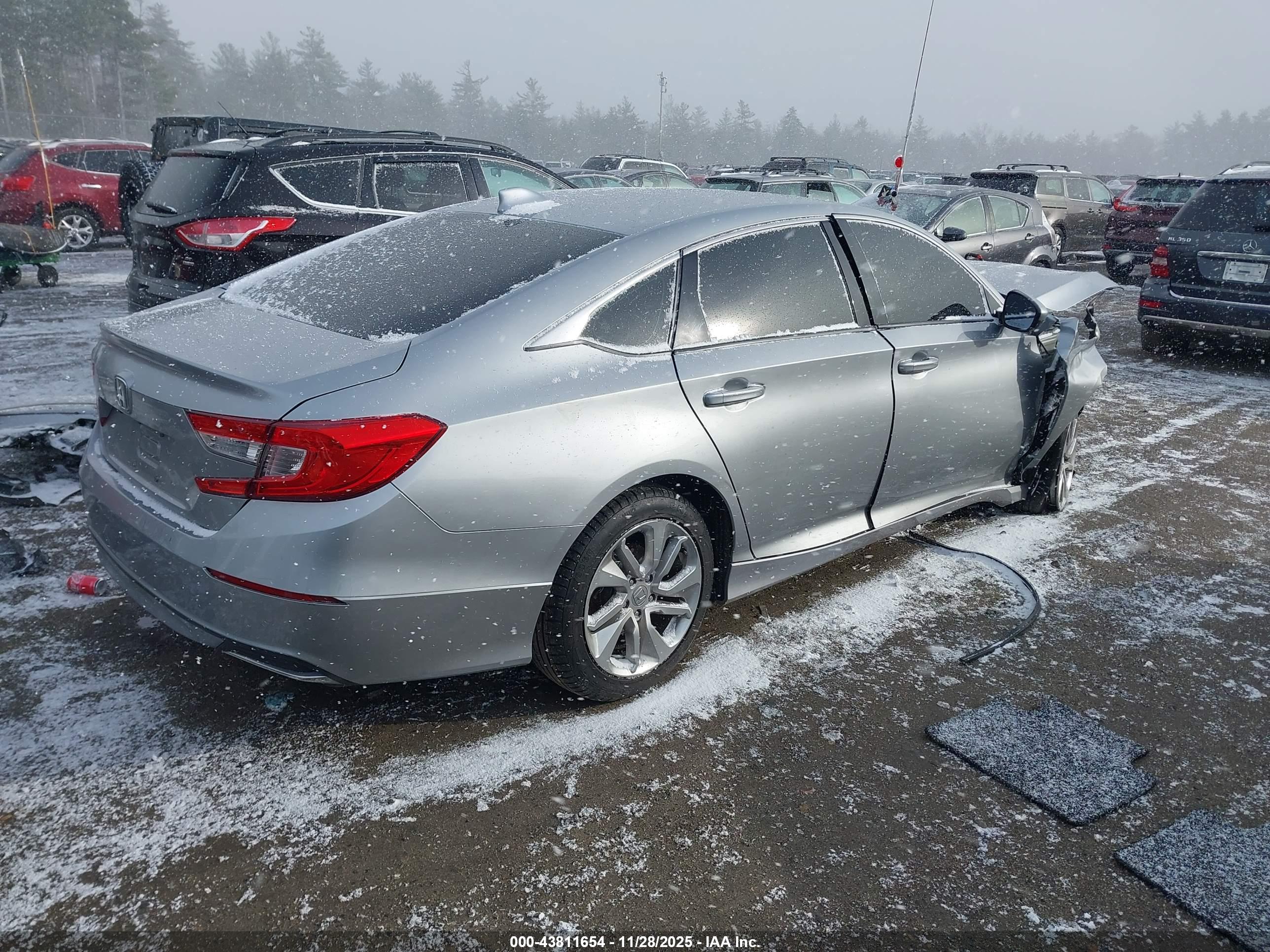 HONDA ACCORD image 4