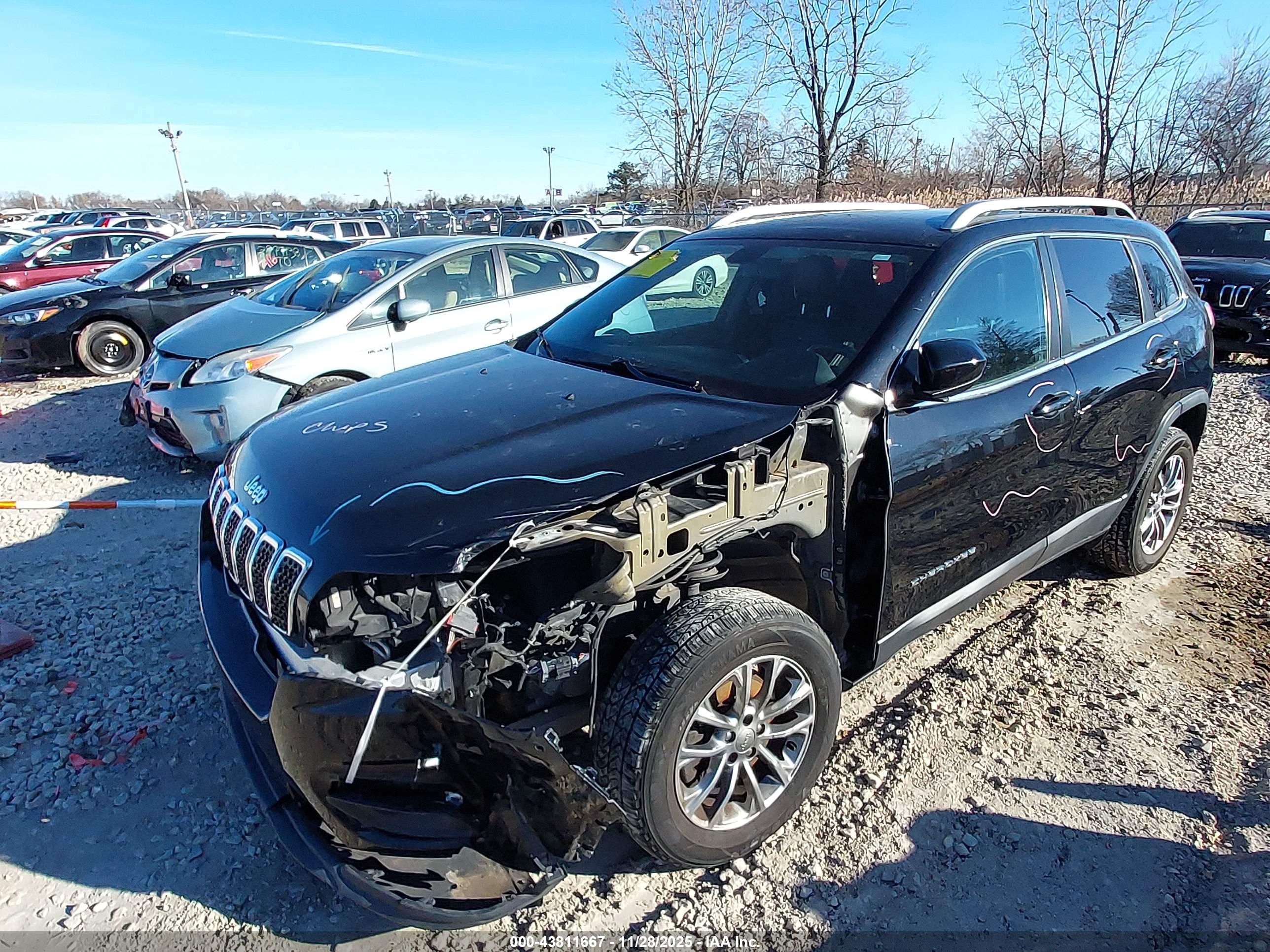 JEEP CHEROKEE image 2