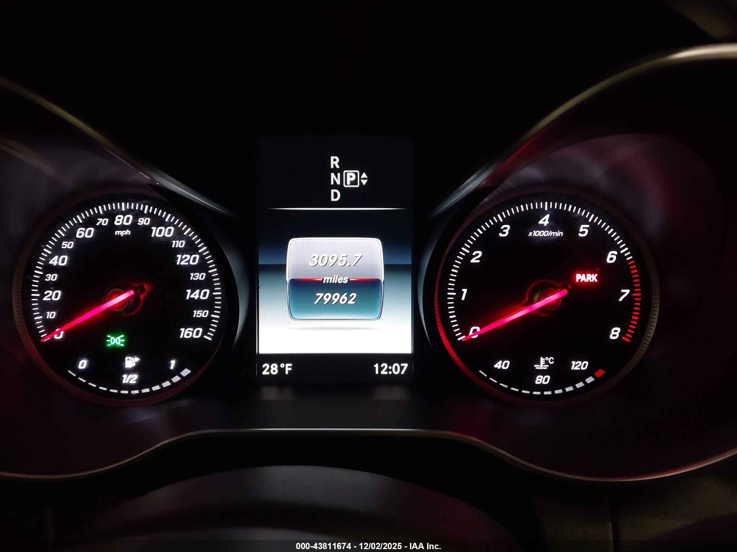 MERCEDES-BENZ C image 7