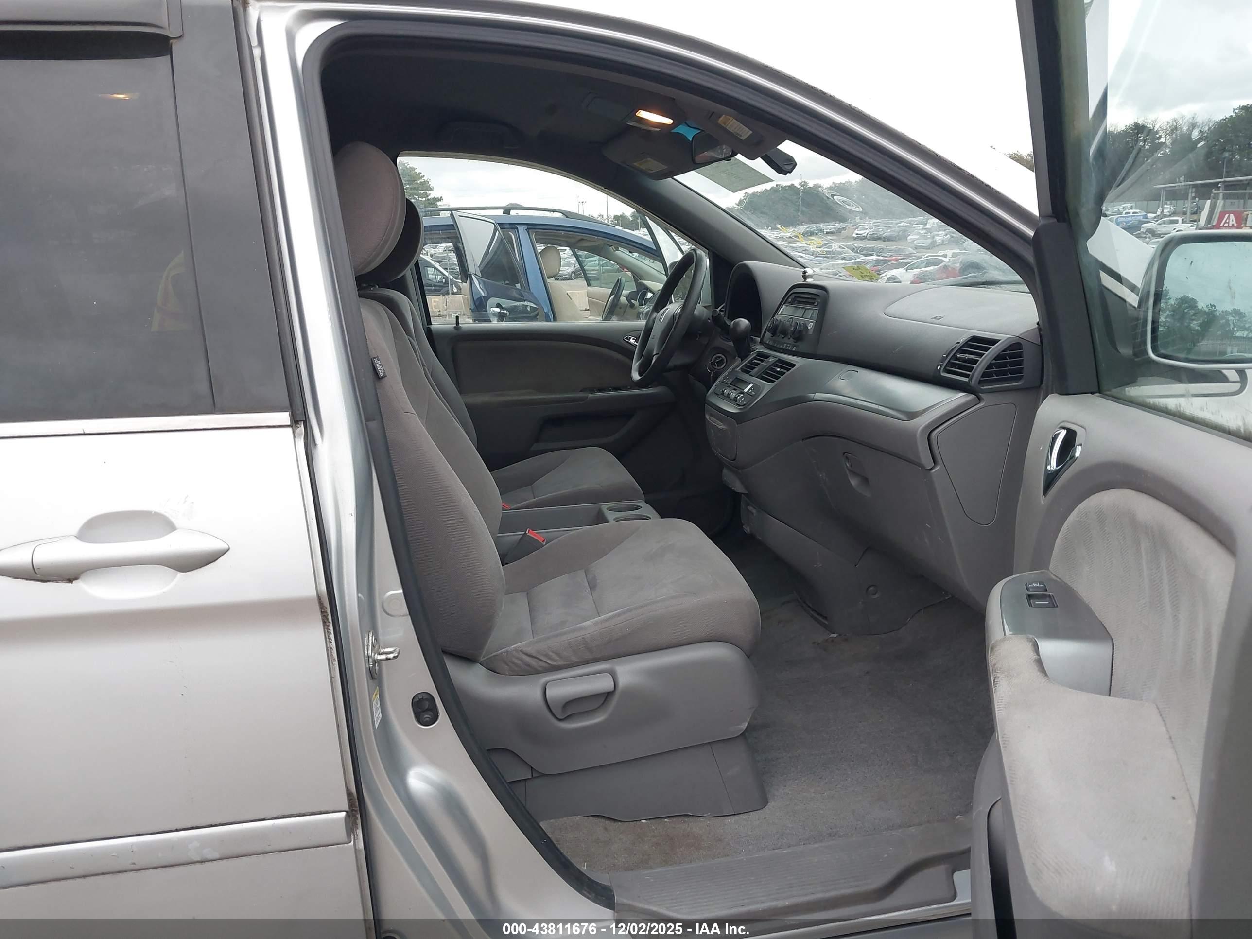 HONDA ODYSSEY image 5