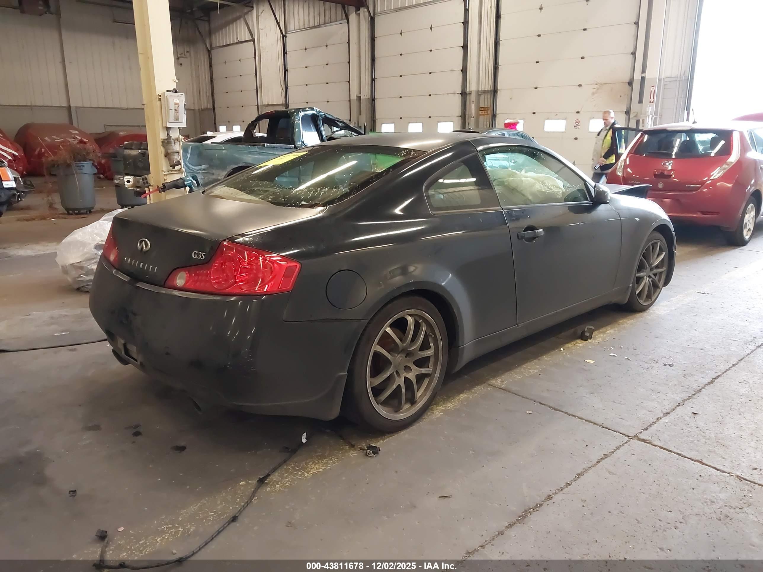 INFINITI G35 image 4