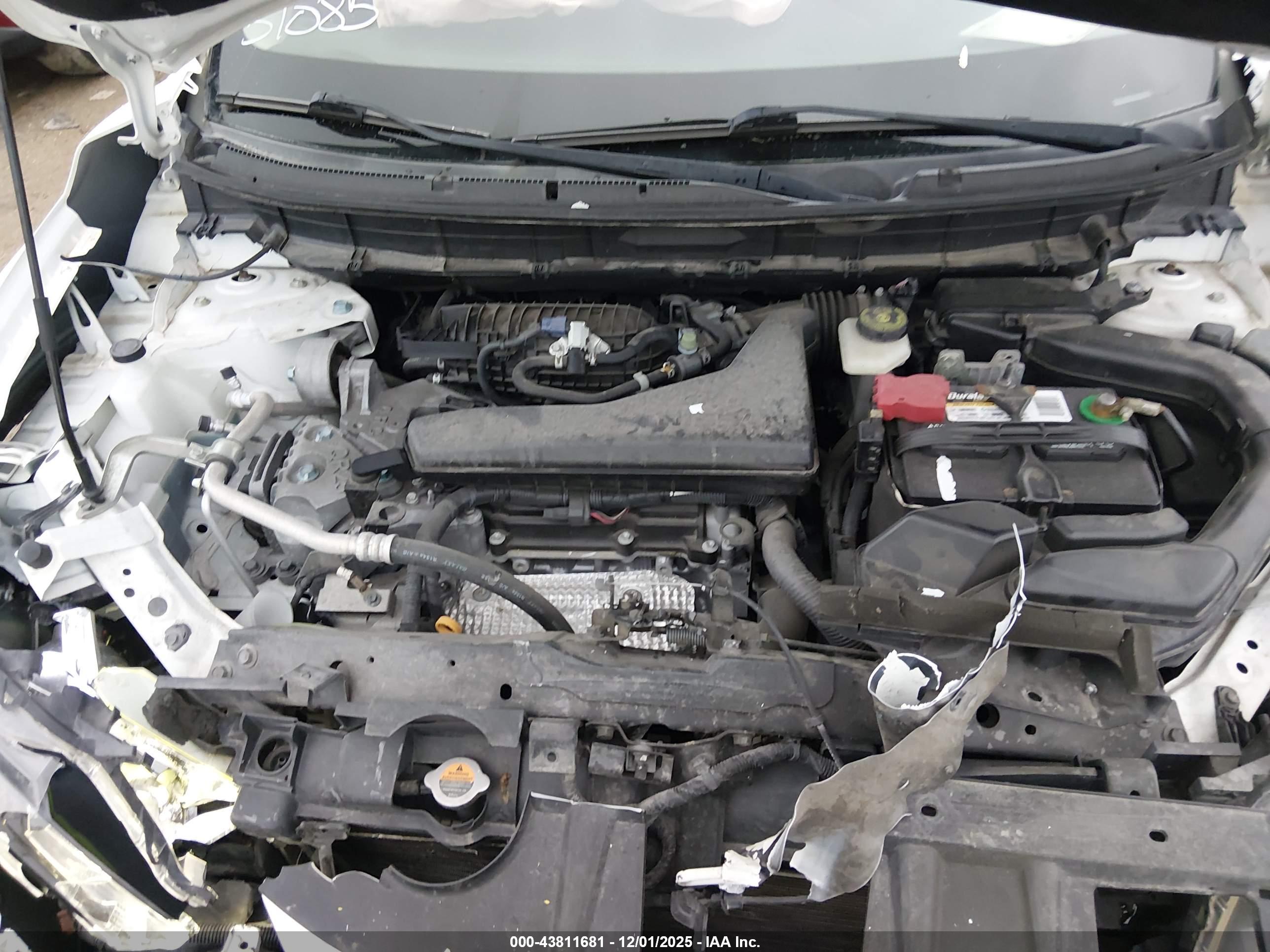 NISSAN ROGUE image 10