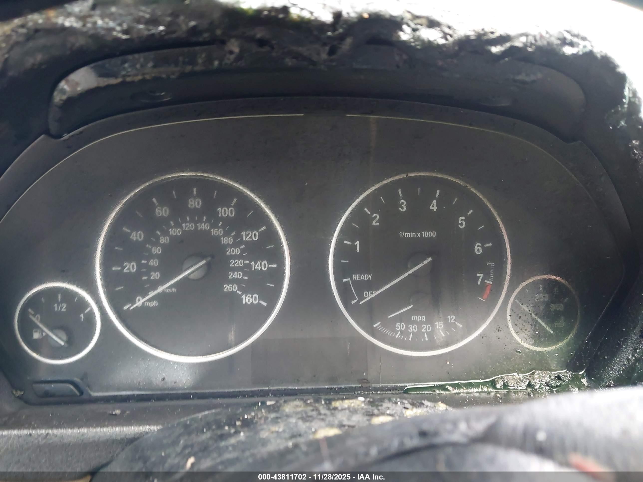 BMW 328I image 7