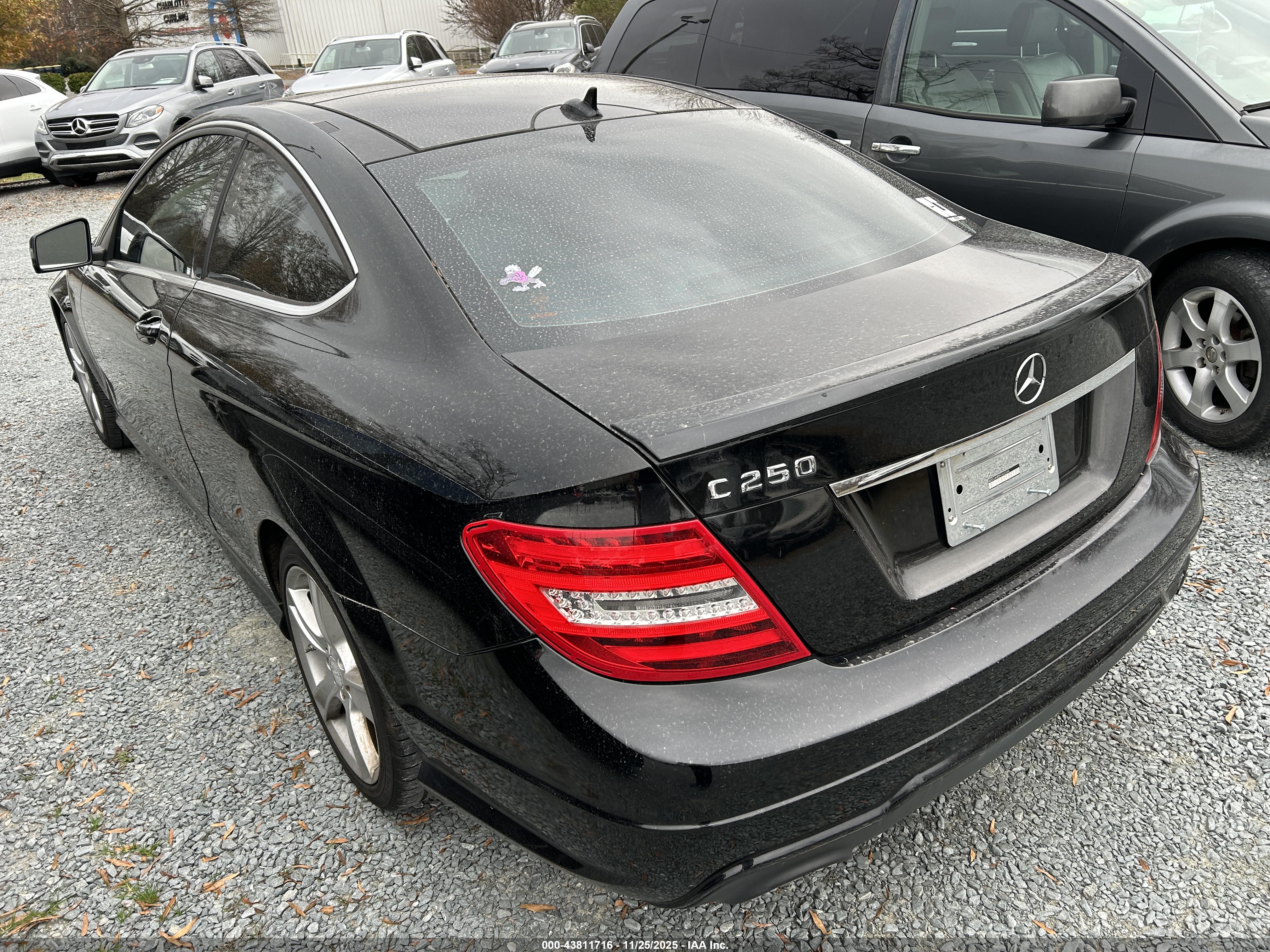 MERCEDES-BENZ C image 3