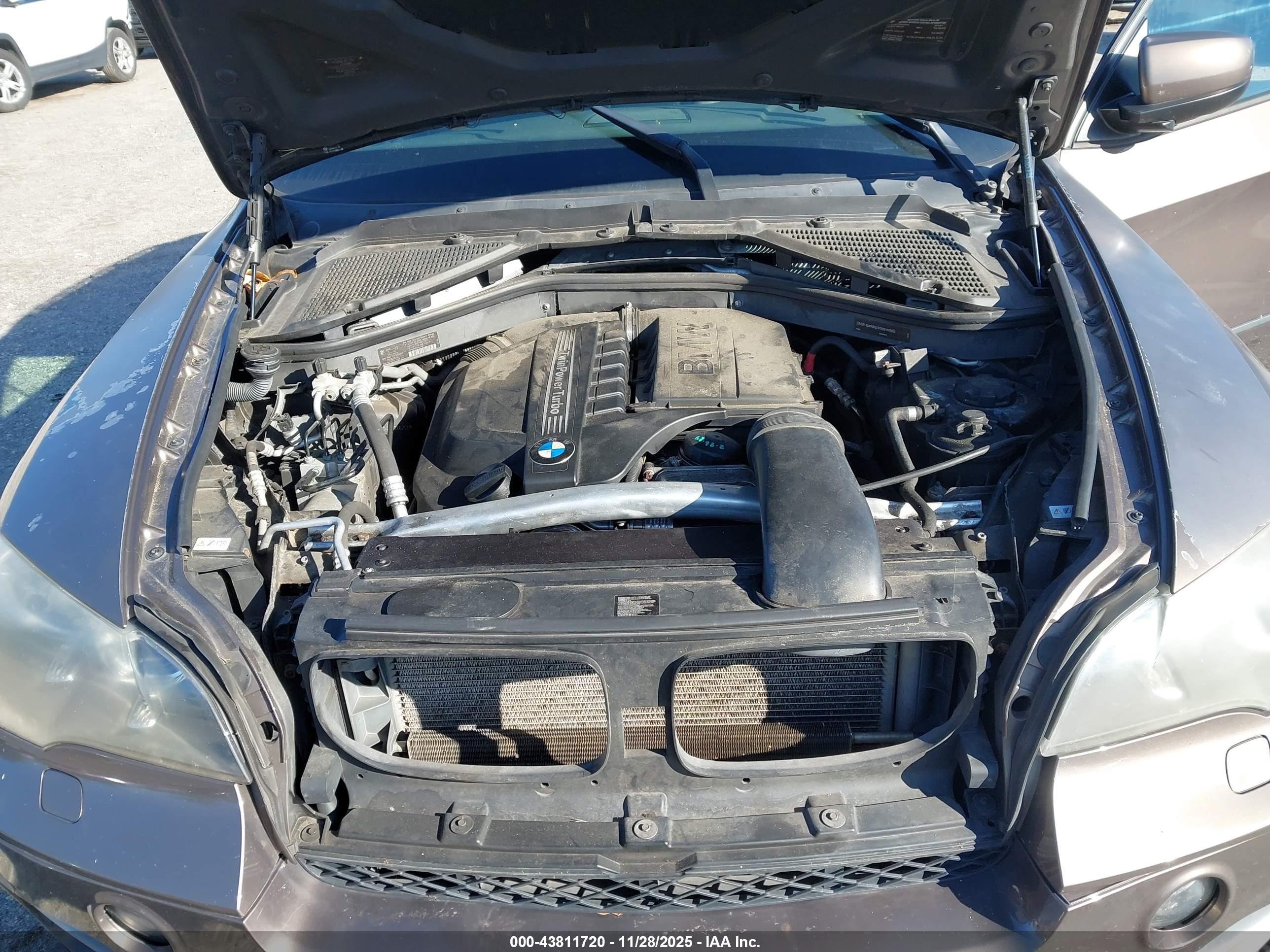 BMW X5 image 10