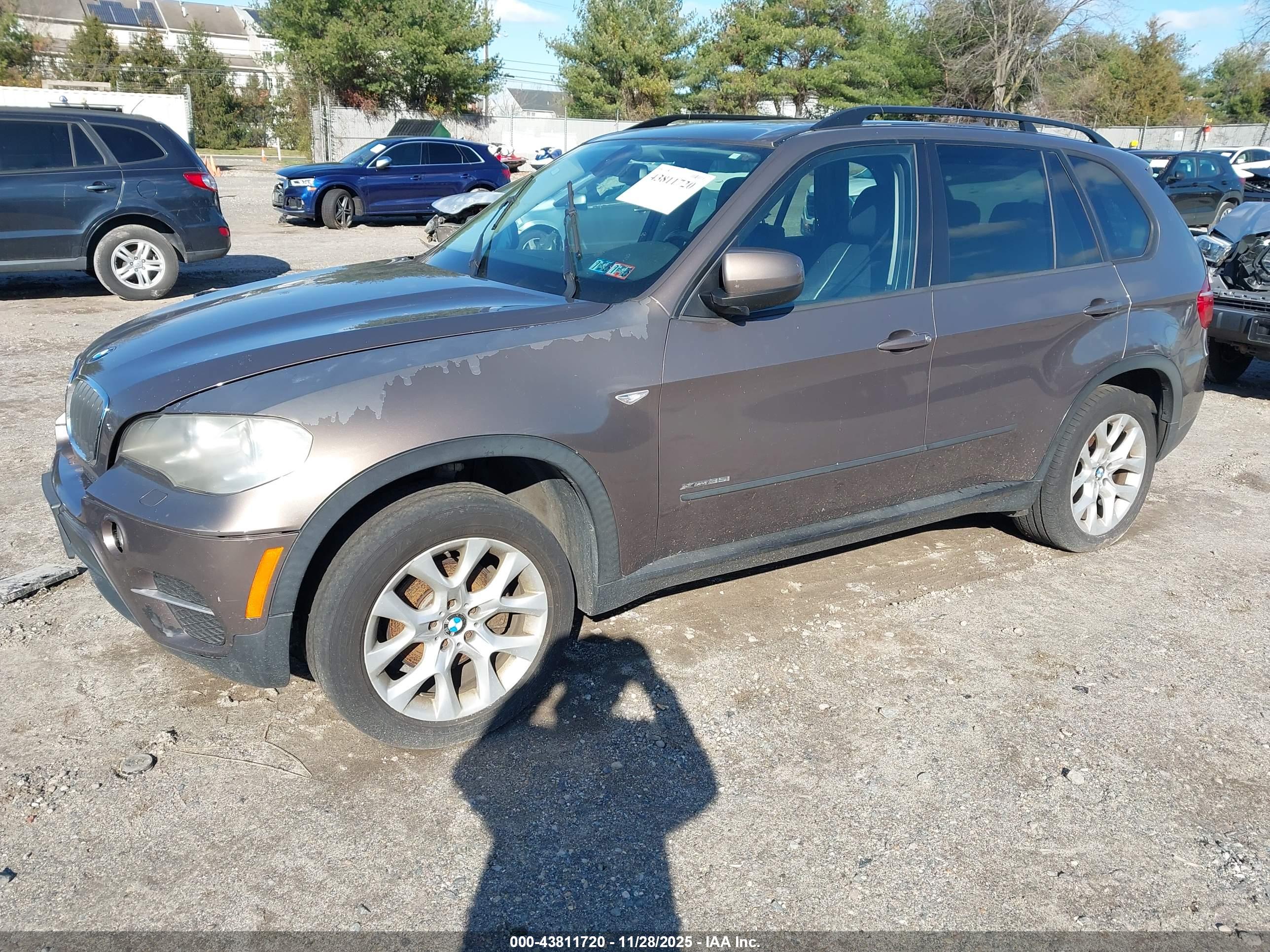 BMW X5 image 2