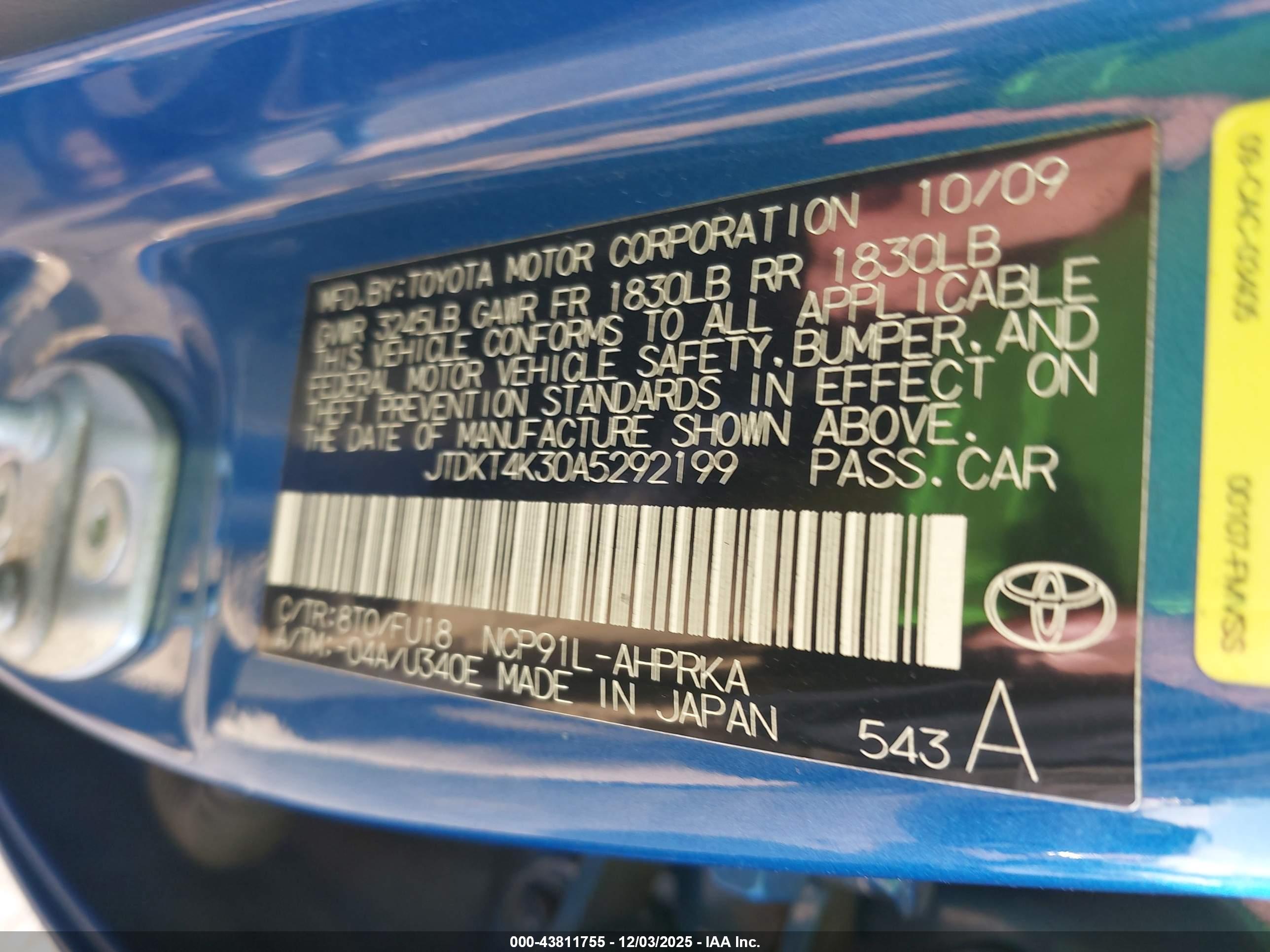 TOYOTA YARIS image 9