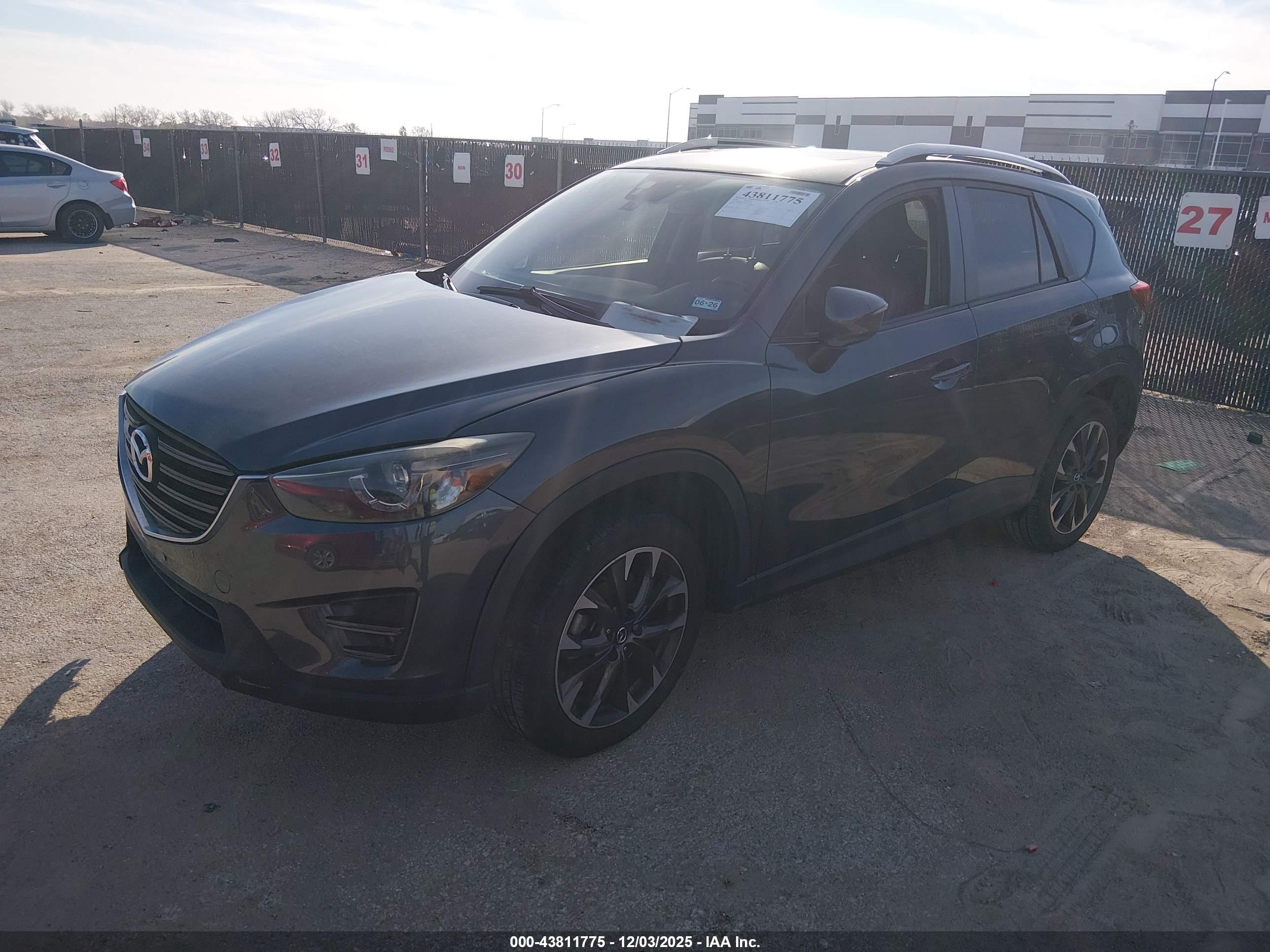 MAZDA CX-5 image 2