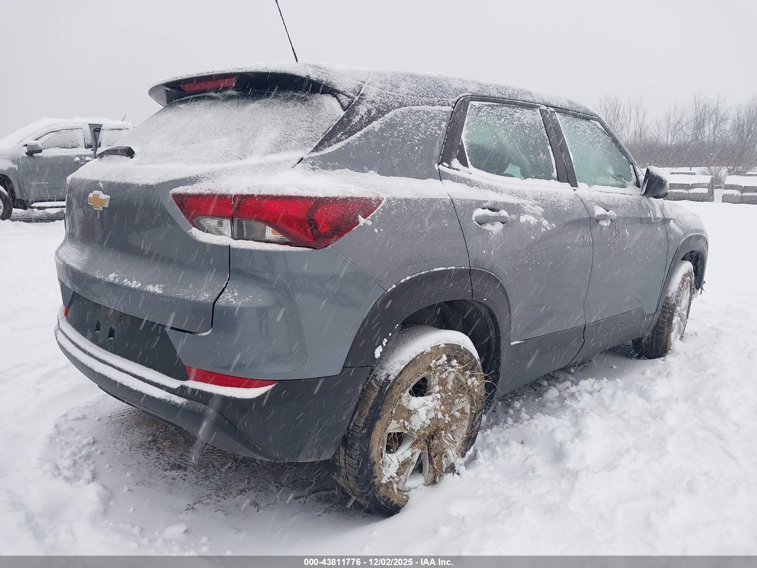 CHEVROLET TRAILBLAZER image 4