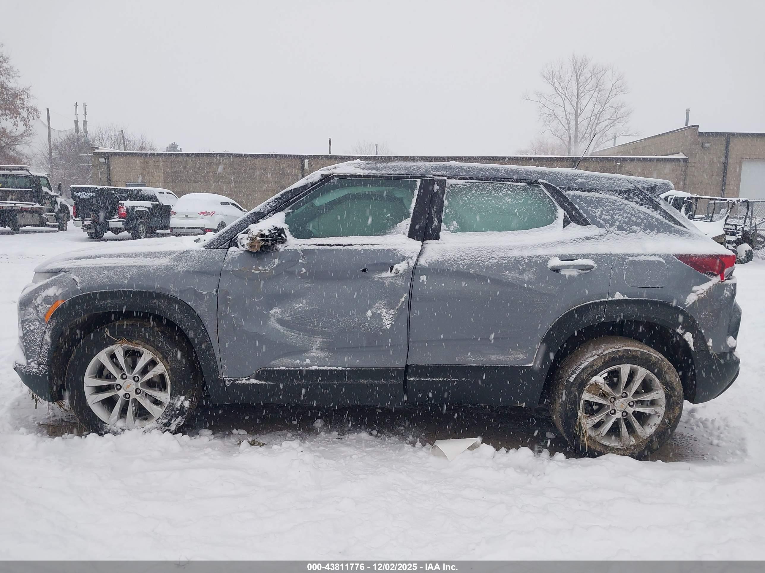 CHEVROLET TRAILBLAZER image 6