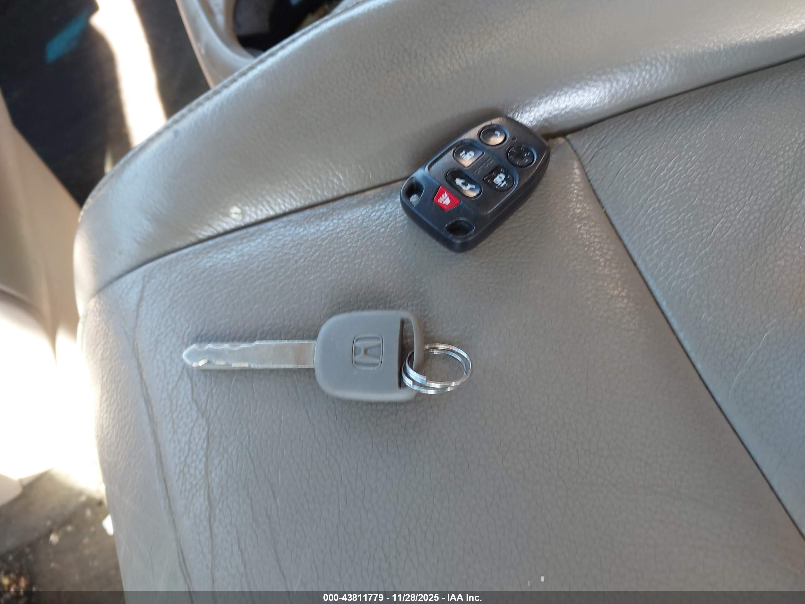 HONDA ODYSSEY image 11