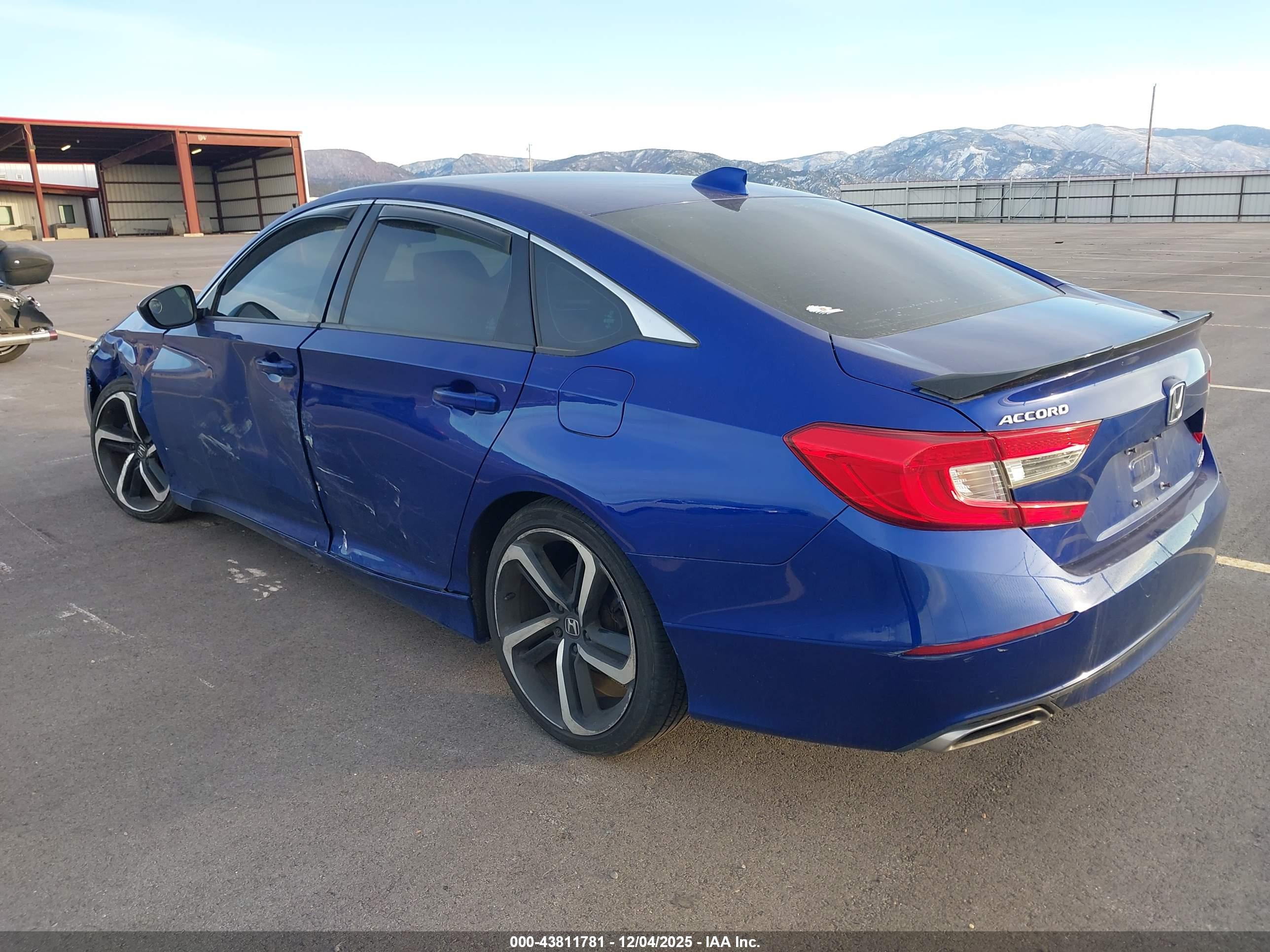 HONDA ACCORD image 3