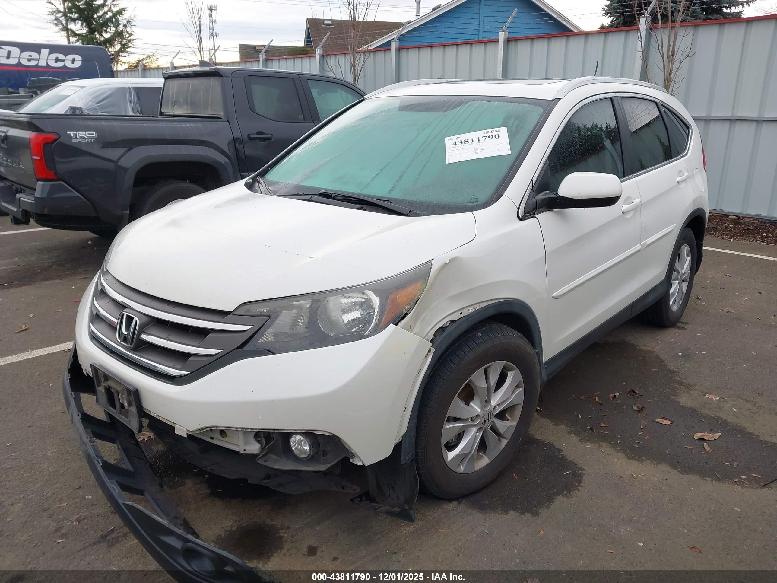 HONDA CR-V image 2