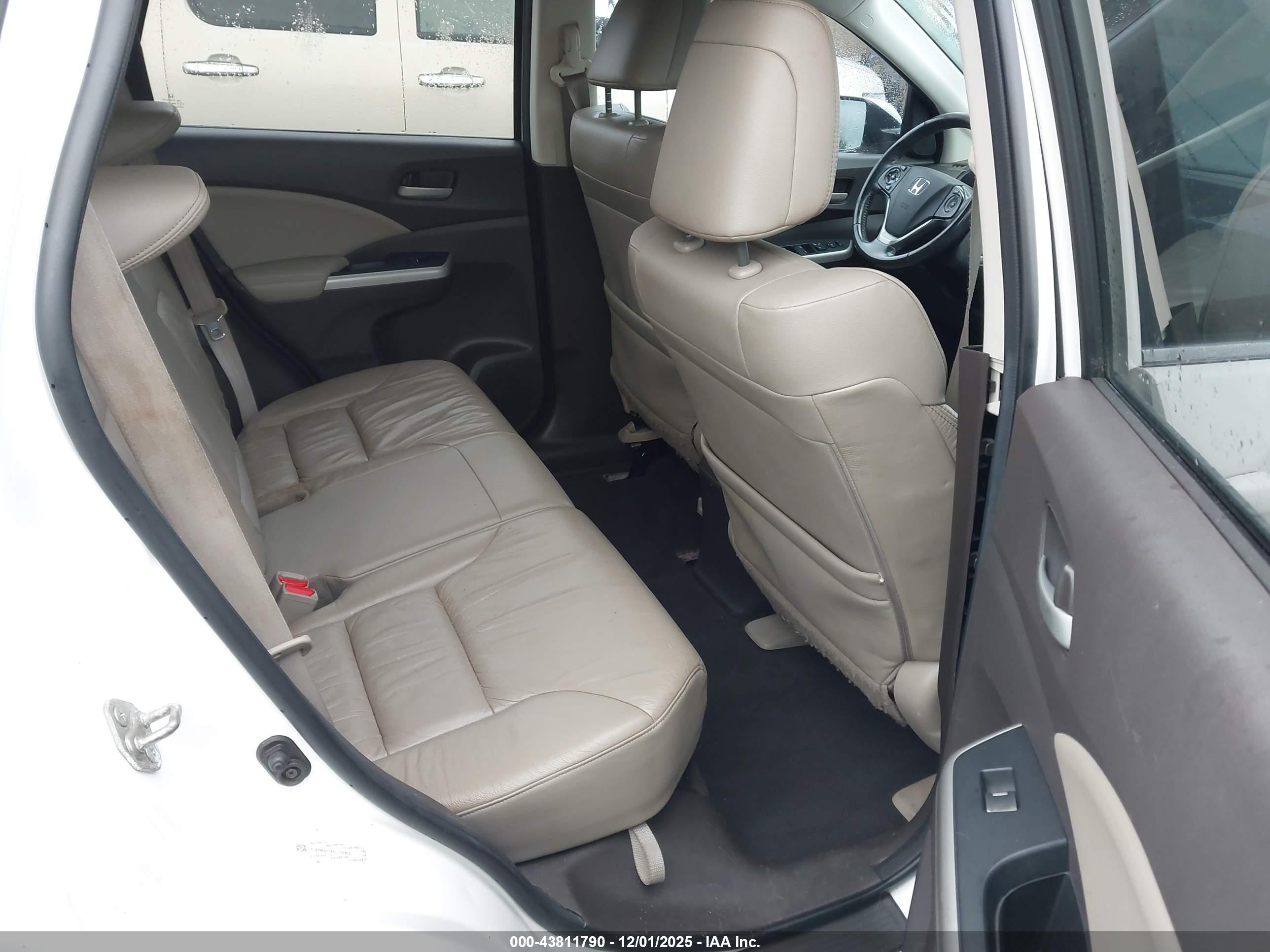 HONDA CR-V image 8