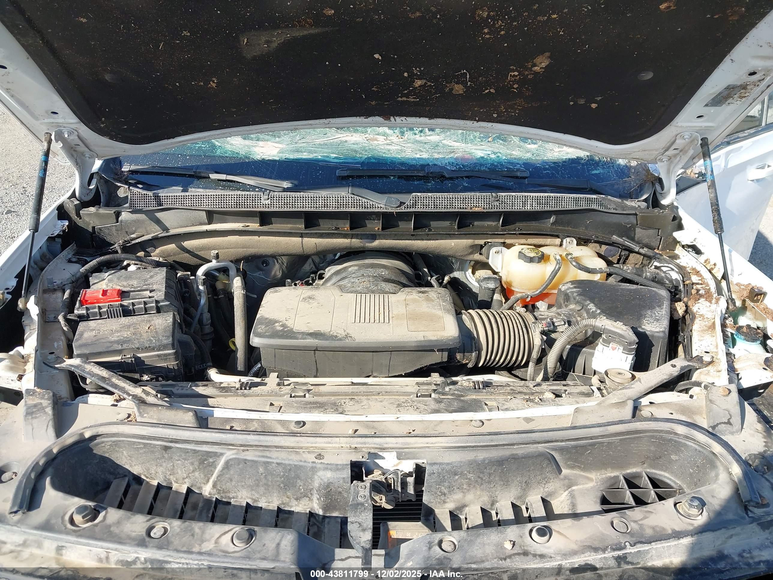 CHEVROLET TAHOE image 10