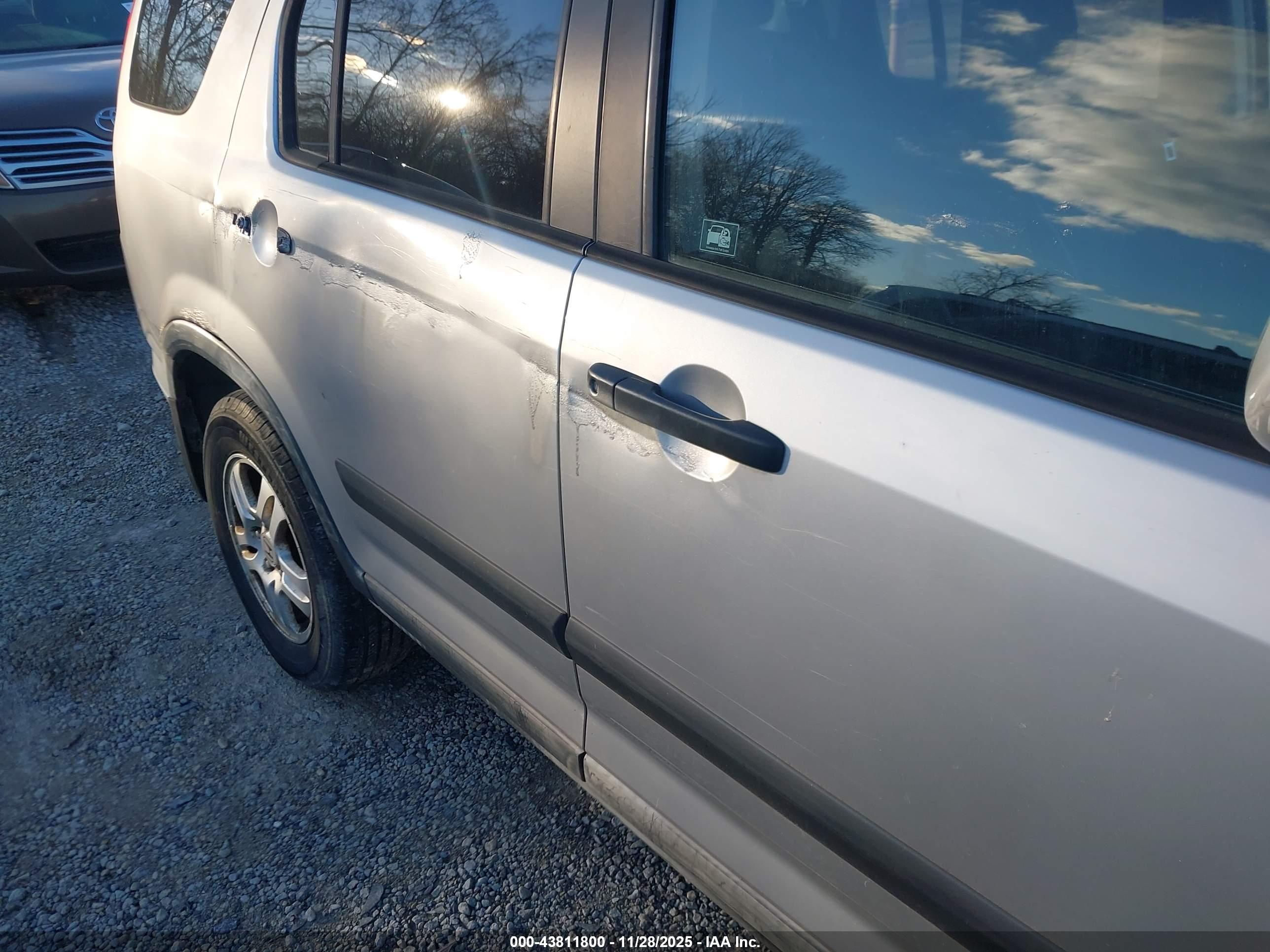 HONDA CR-V image 6