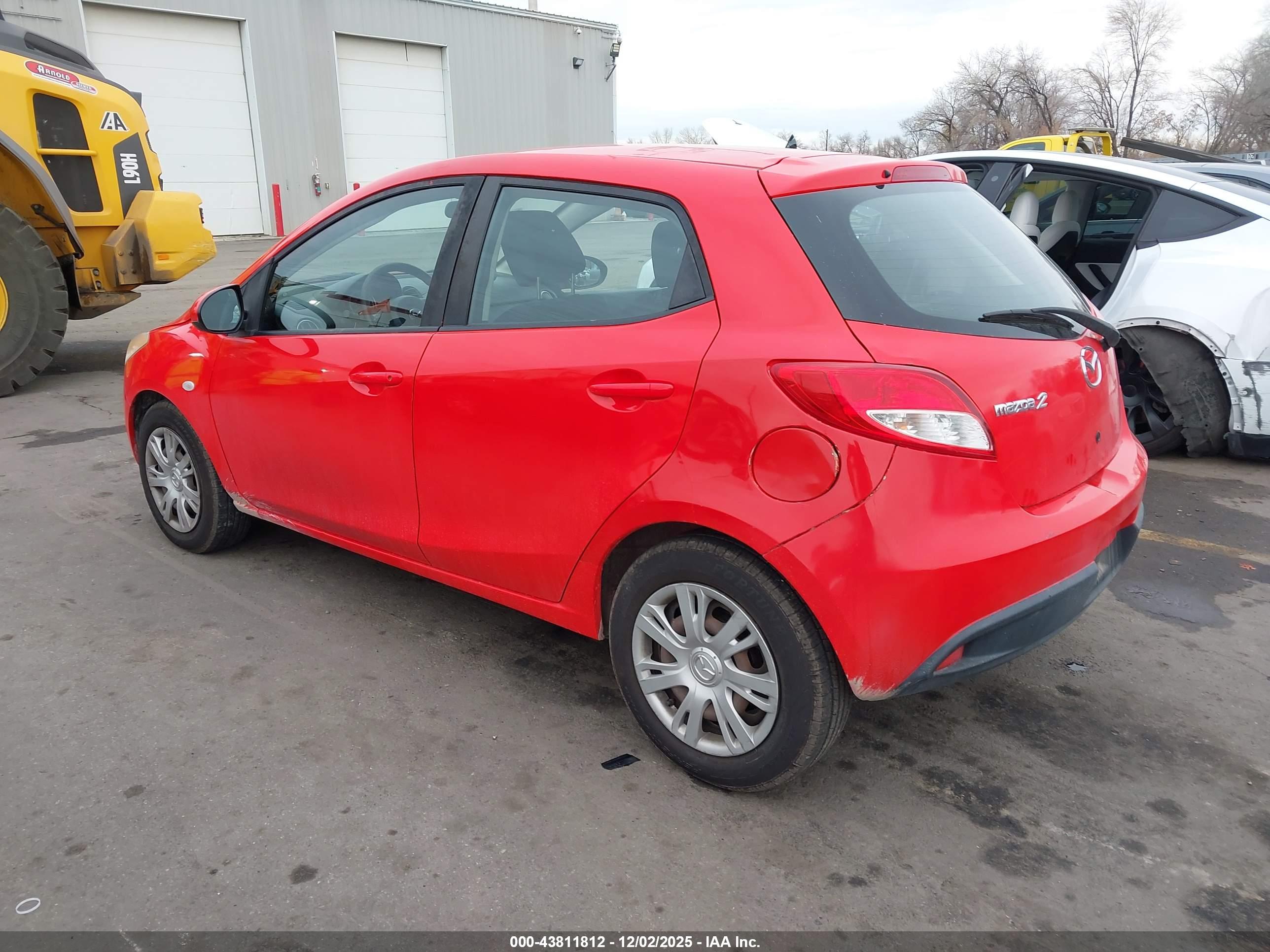 MAZDA MAZDA2 image 3