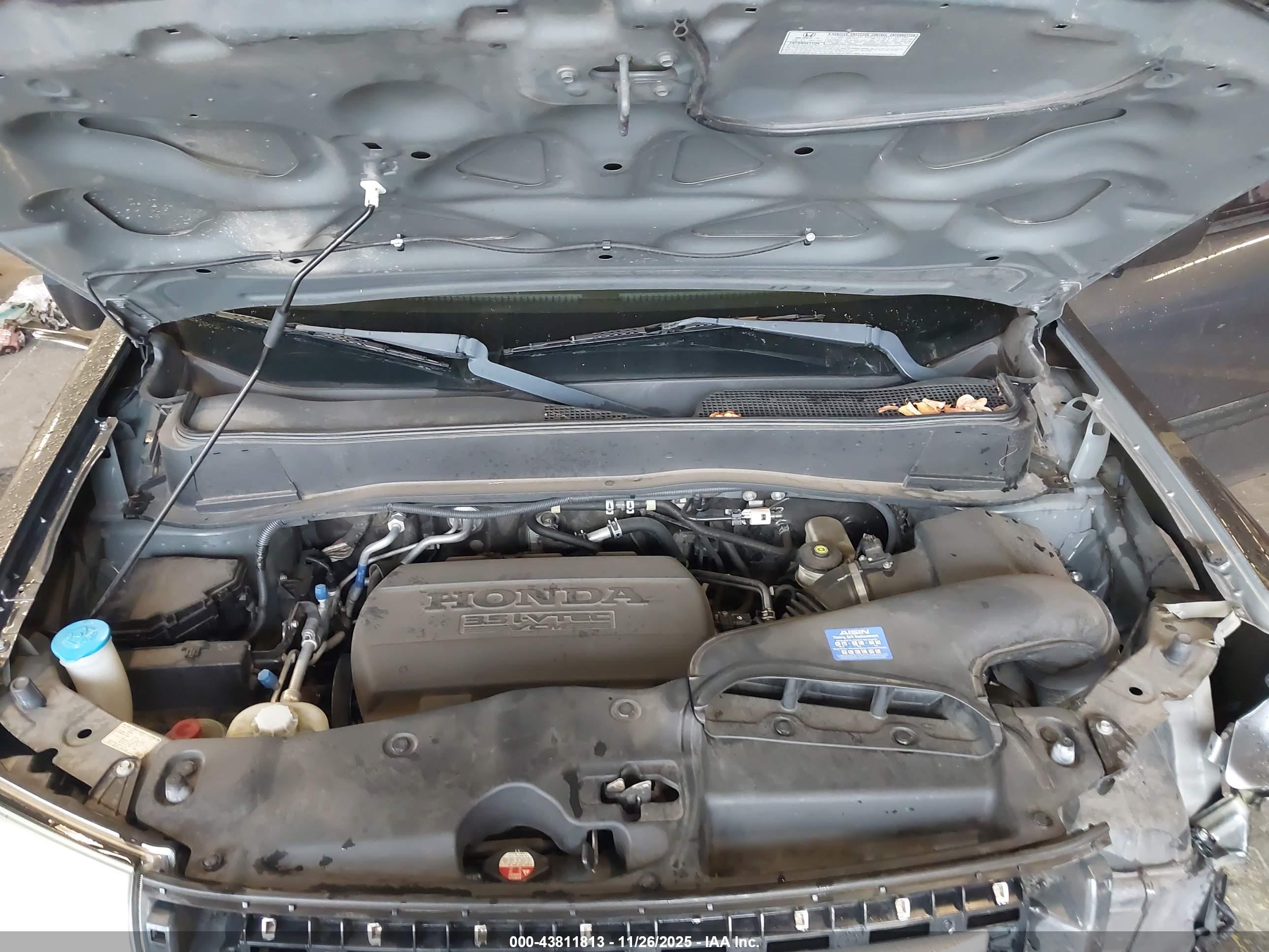 HONDA PILOT image 10