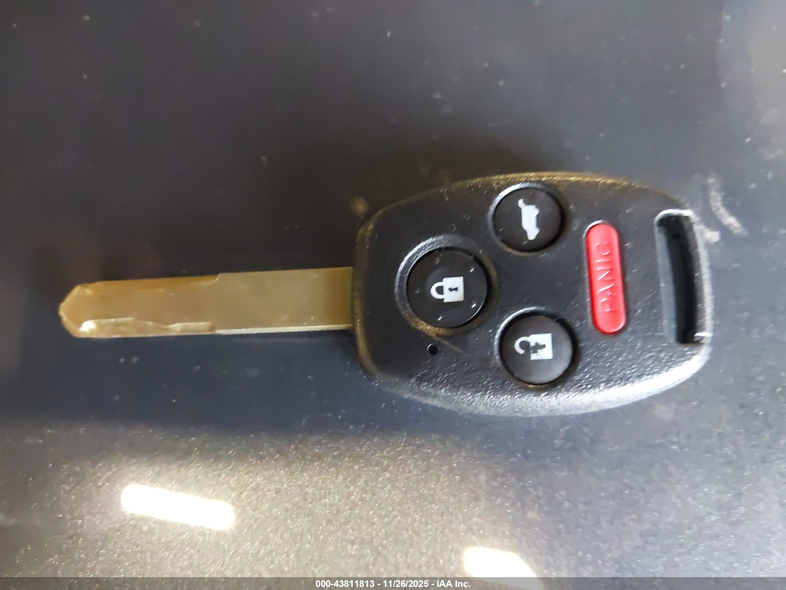 HONDA PILOT image 11