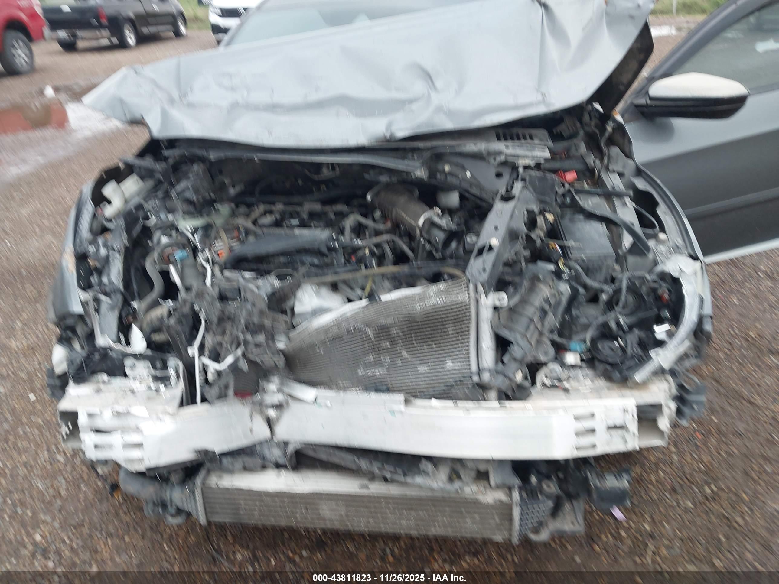 HONDA CIVIC image 10
