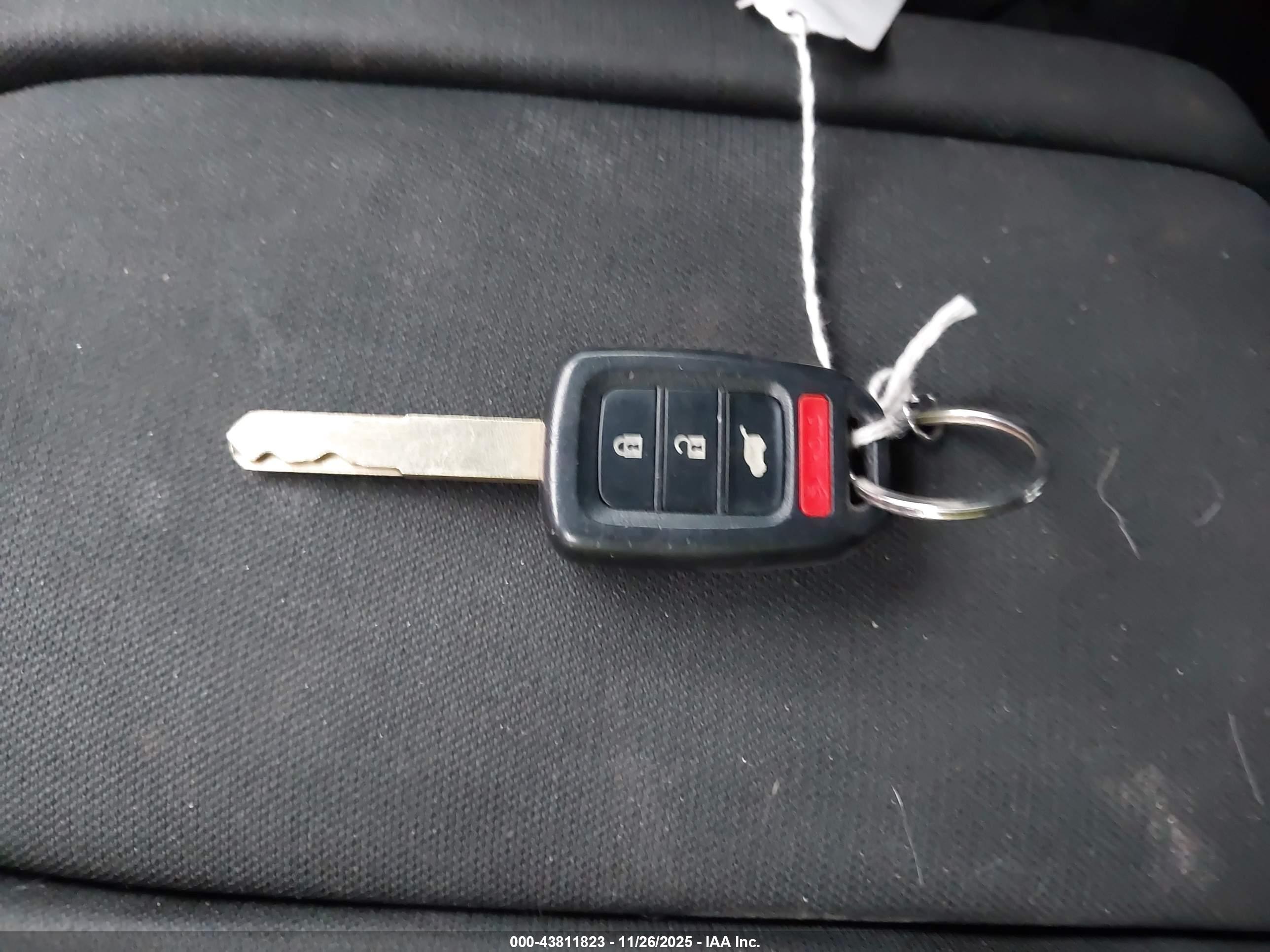 HONDA CIVIC image 11