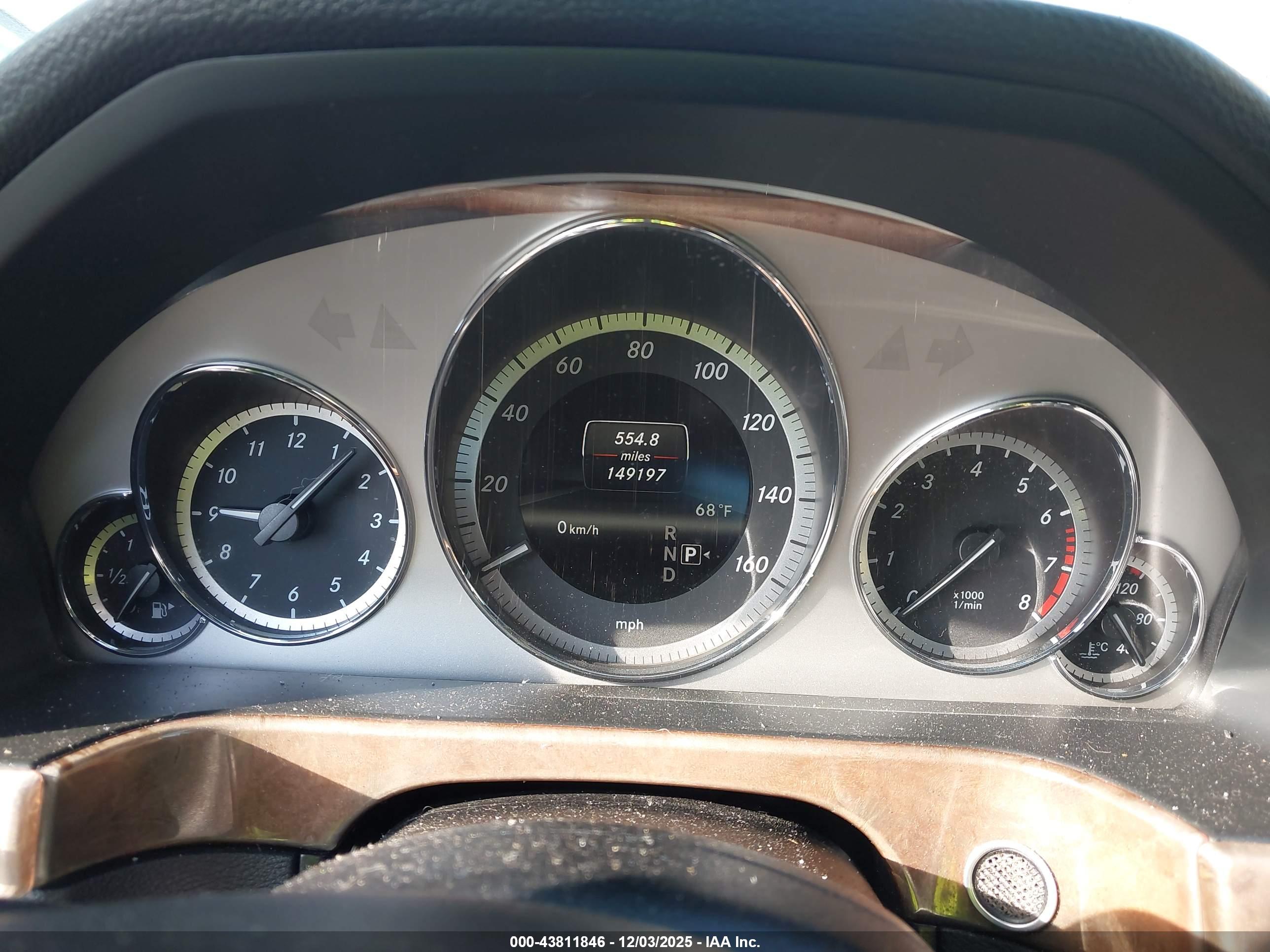 MERCEDES-BENZ E image 7