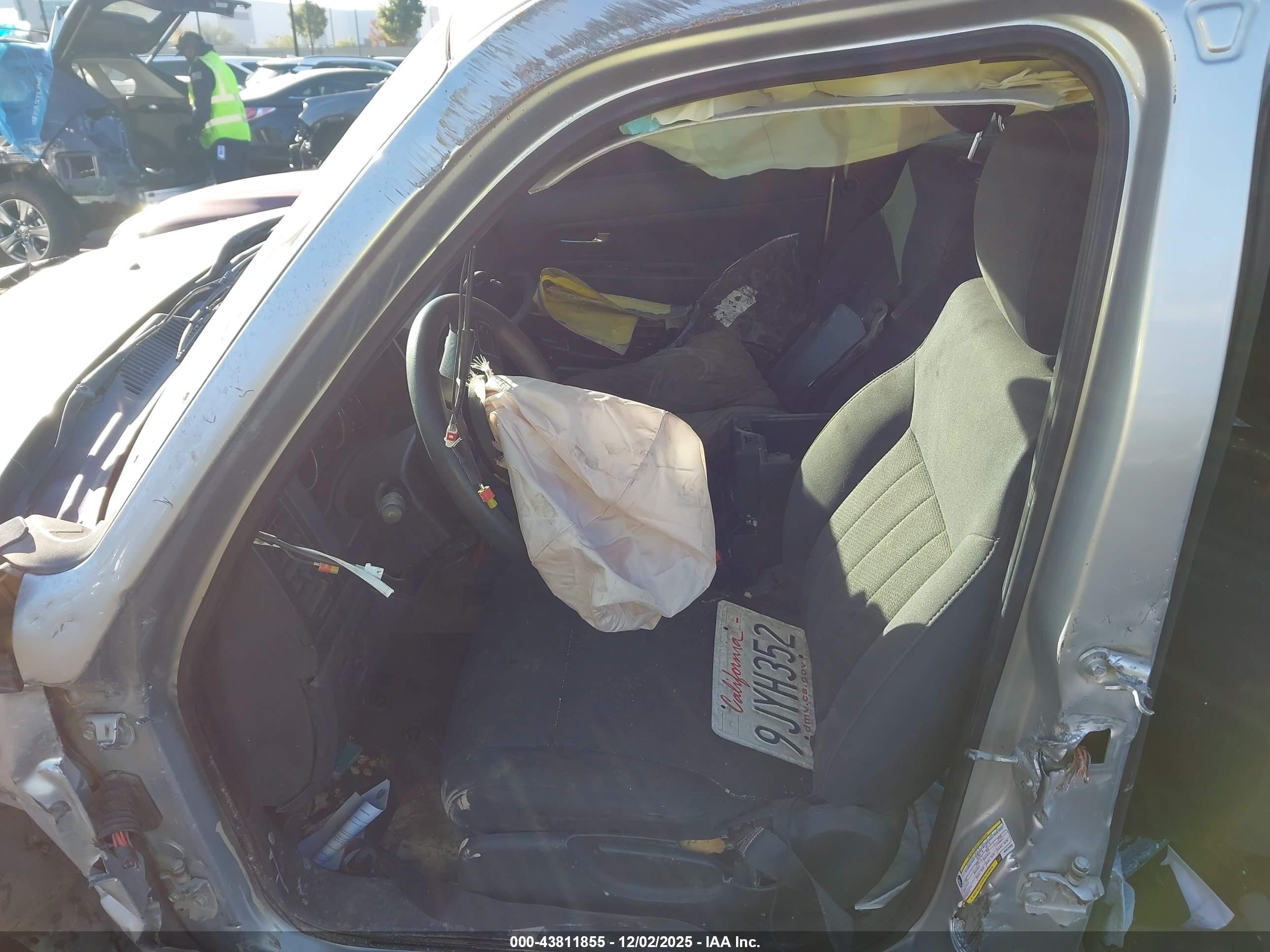 JEEP LIBERTY image 5