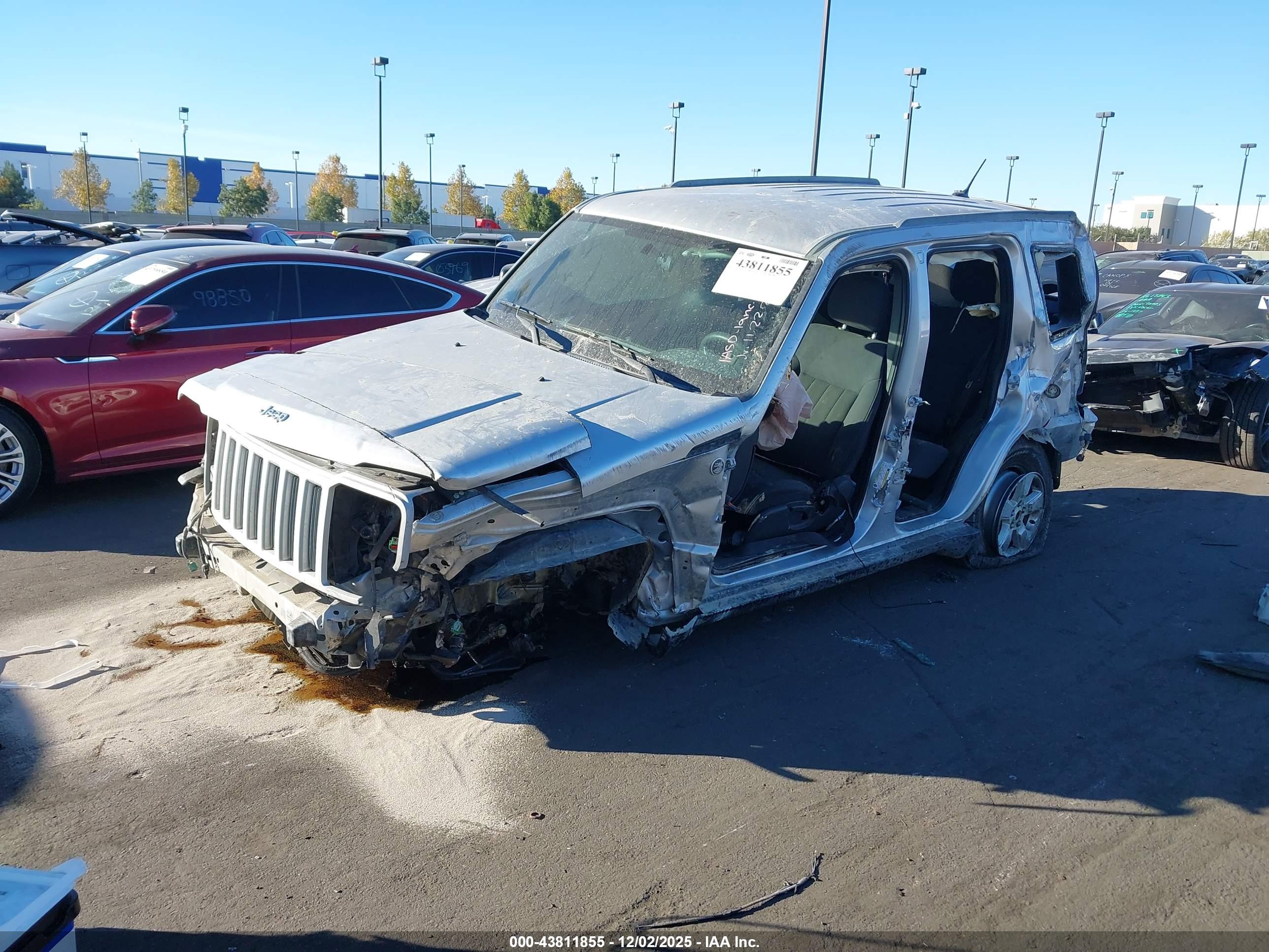 JEEP LIBERTY image 6
