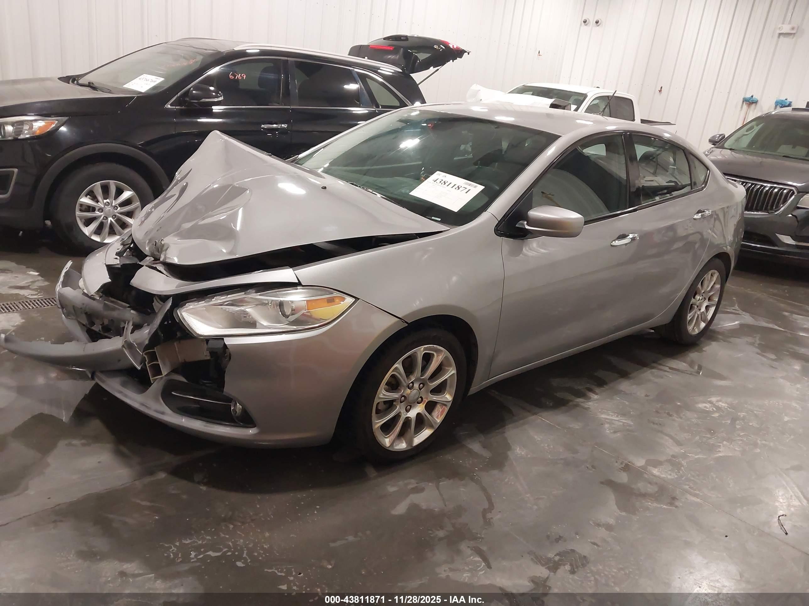 DODGE DART image 2