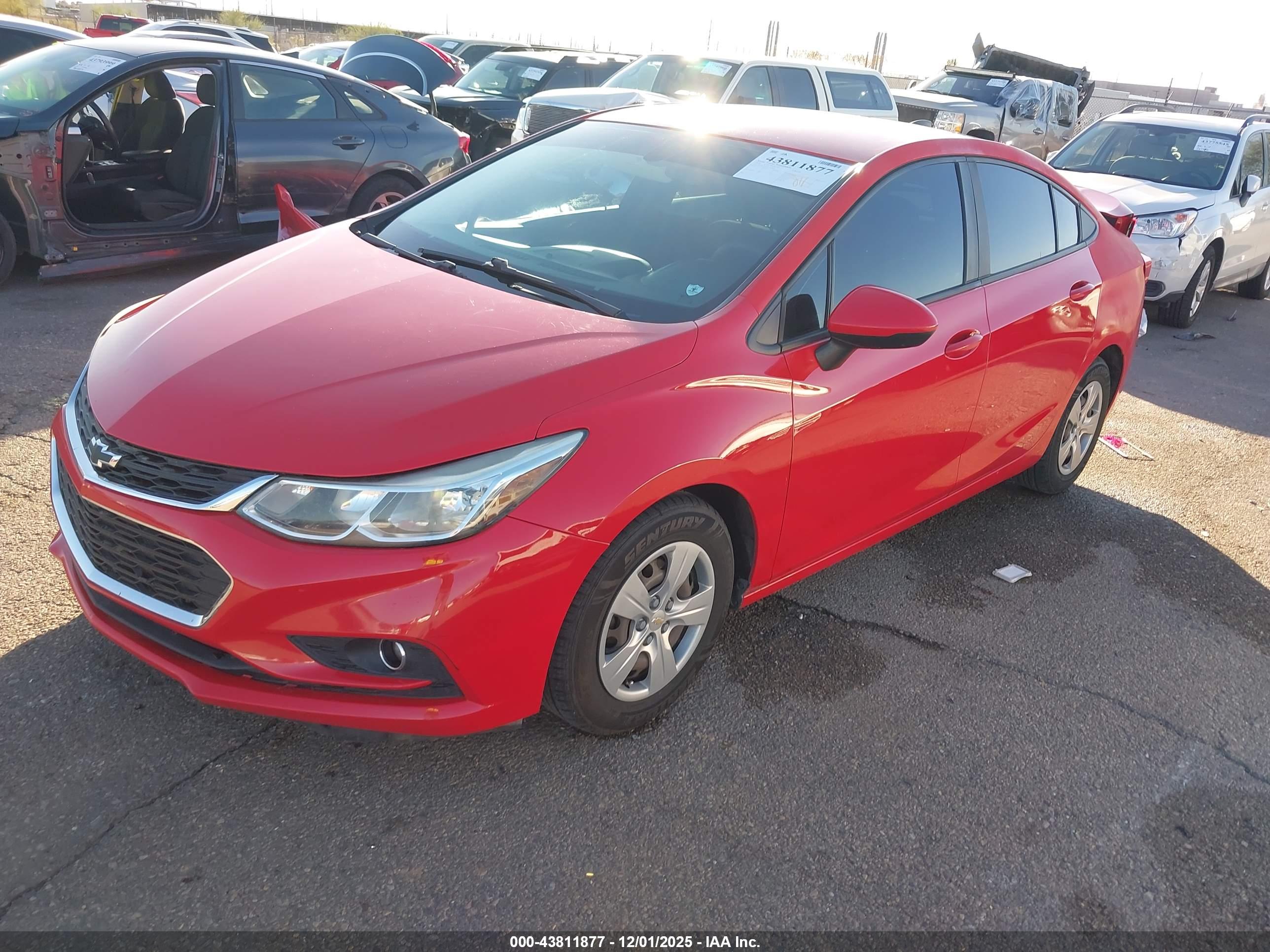 CHEVROLET CRUZE image 2