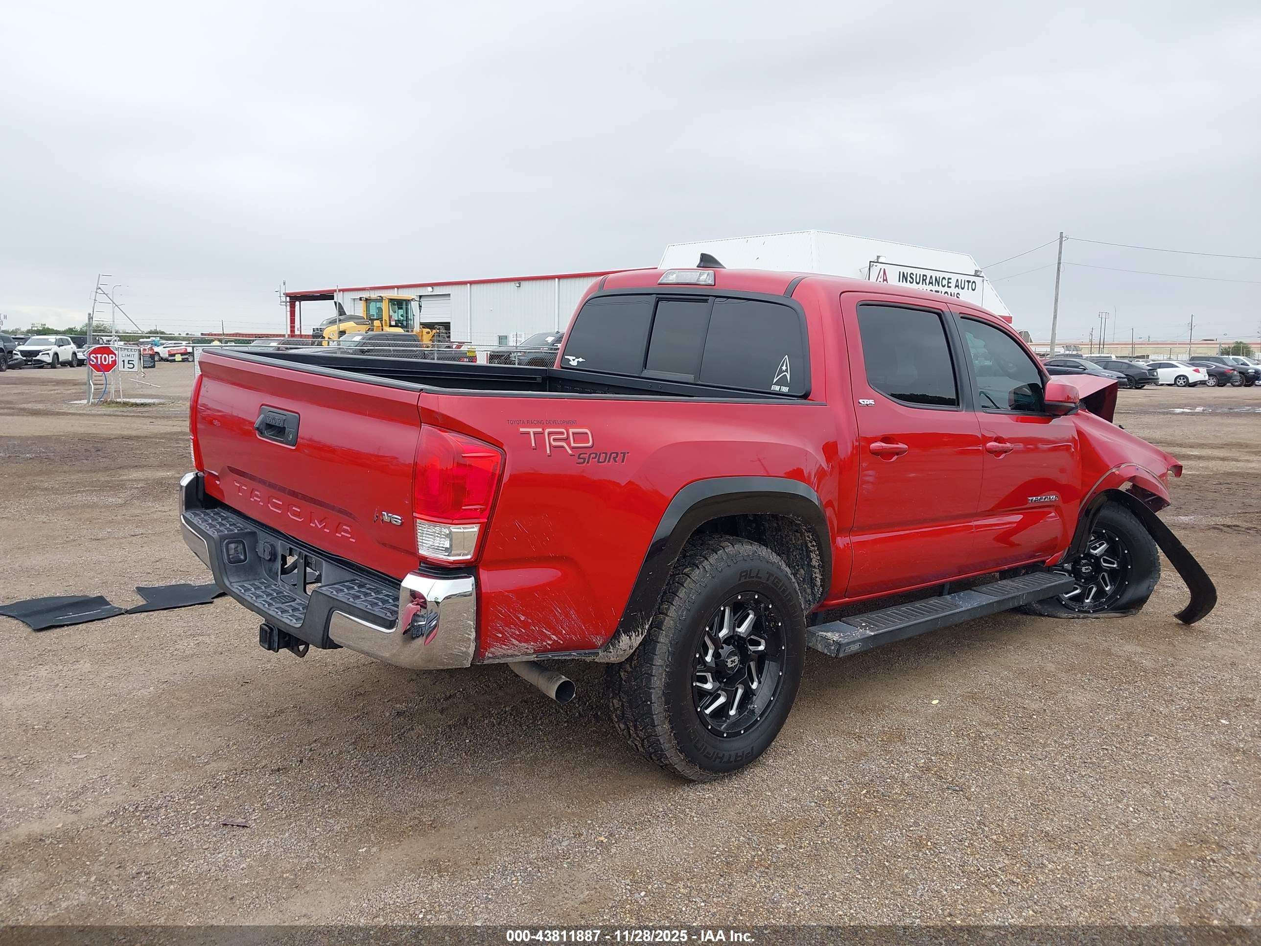 TOYOTA TACOMA image 4