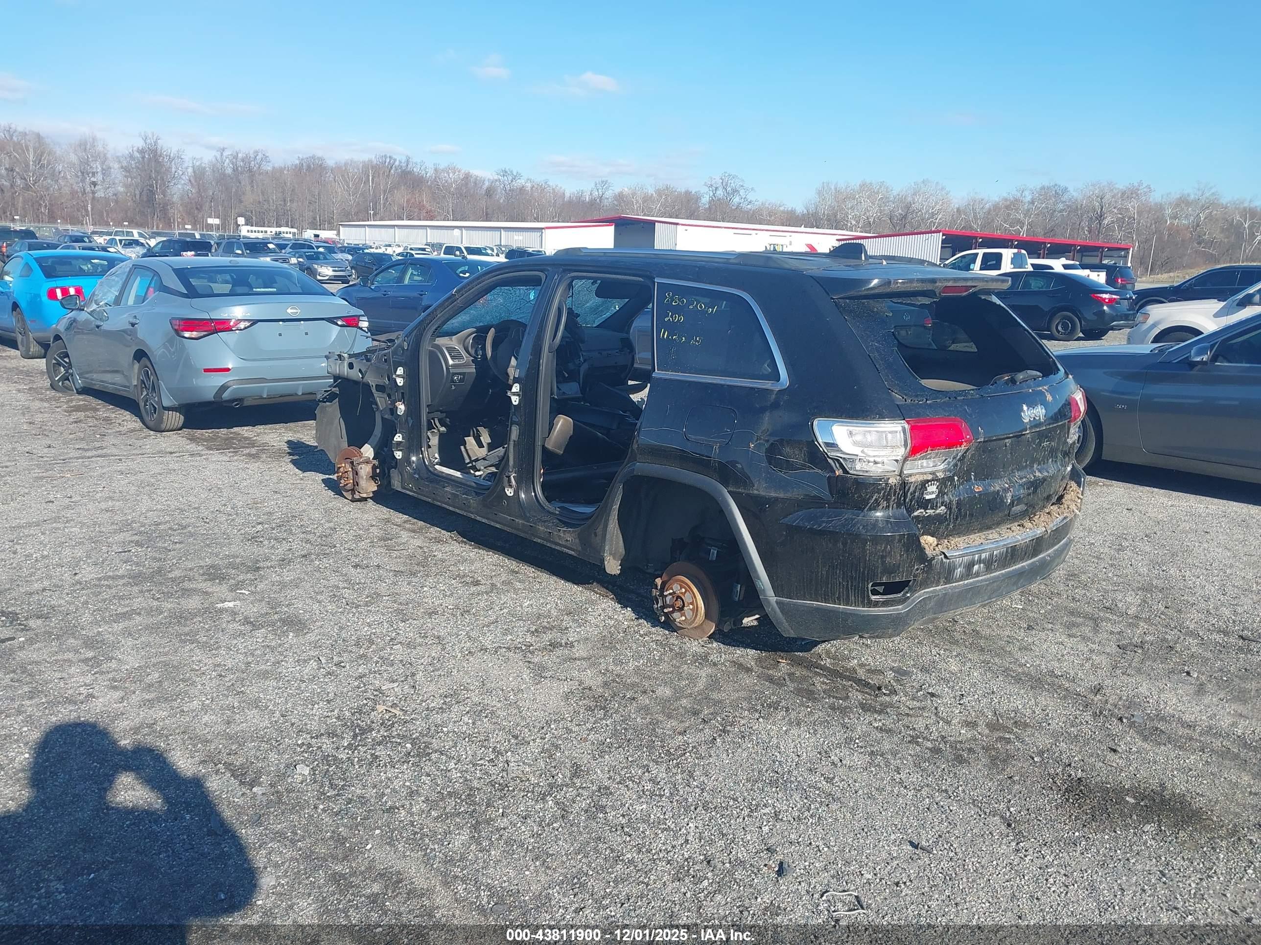JEEP GRAND image 3