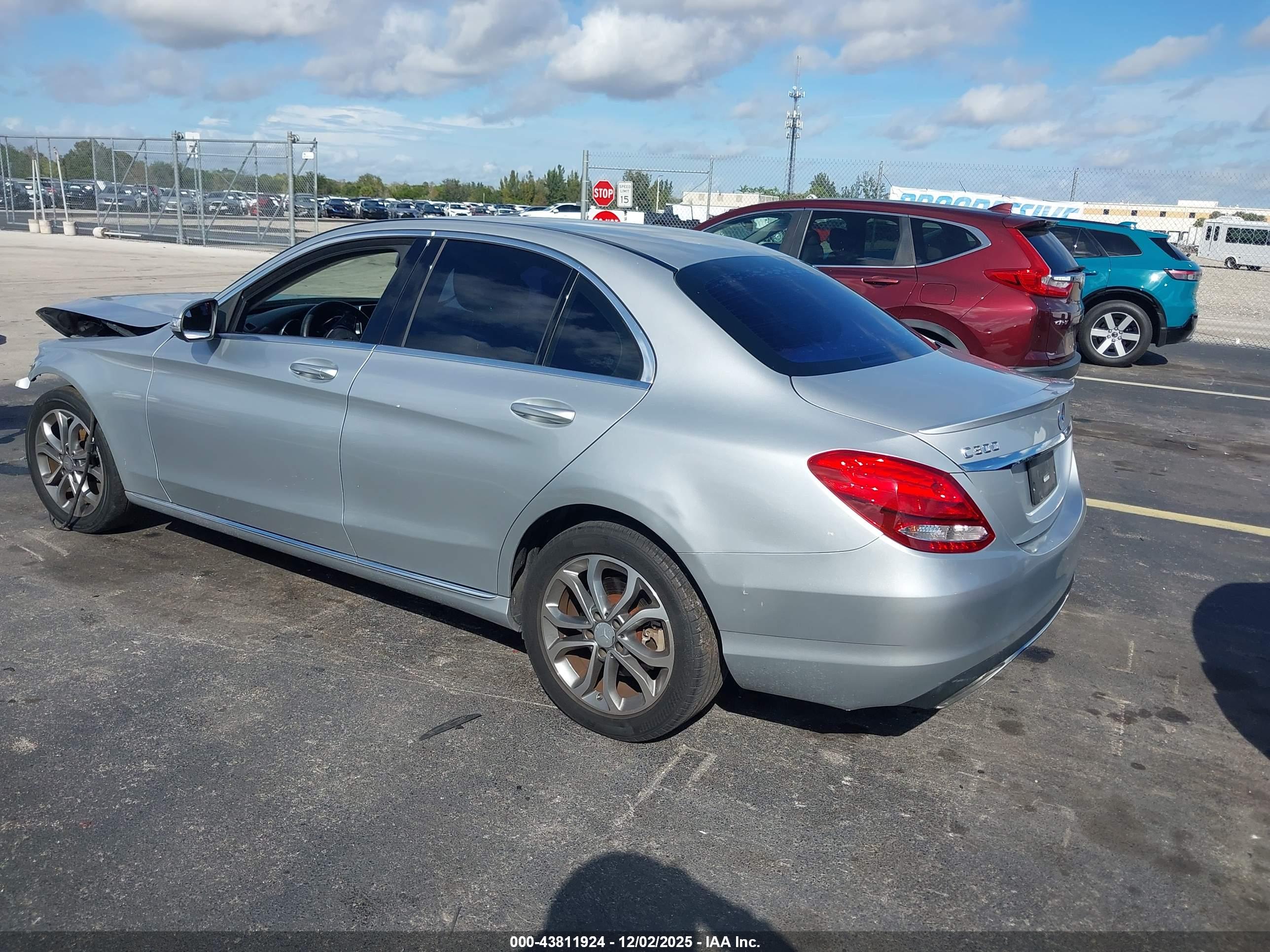 MERCEDES-BENZ C image 3