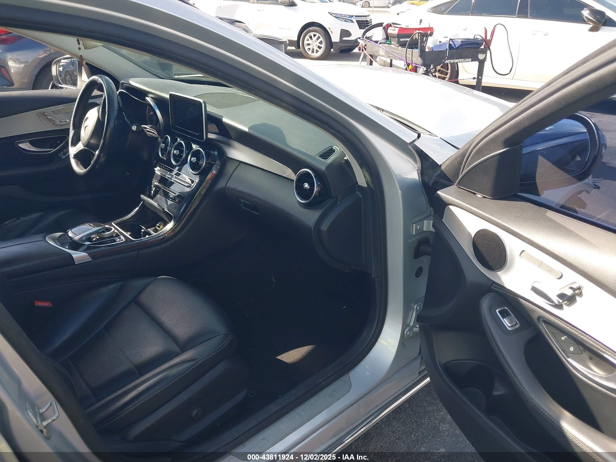 MERCEDES-BENZ C image 5
