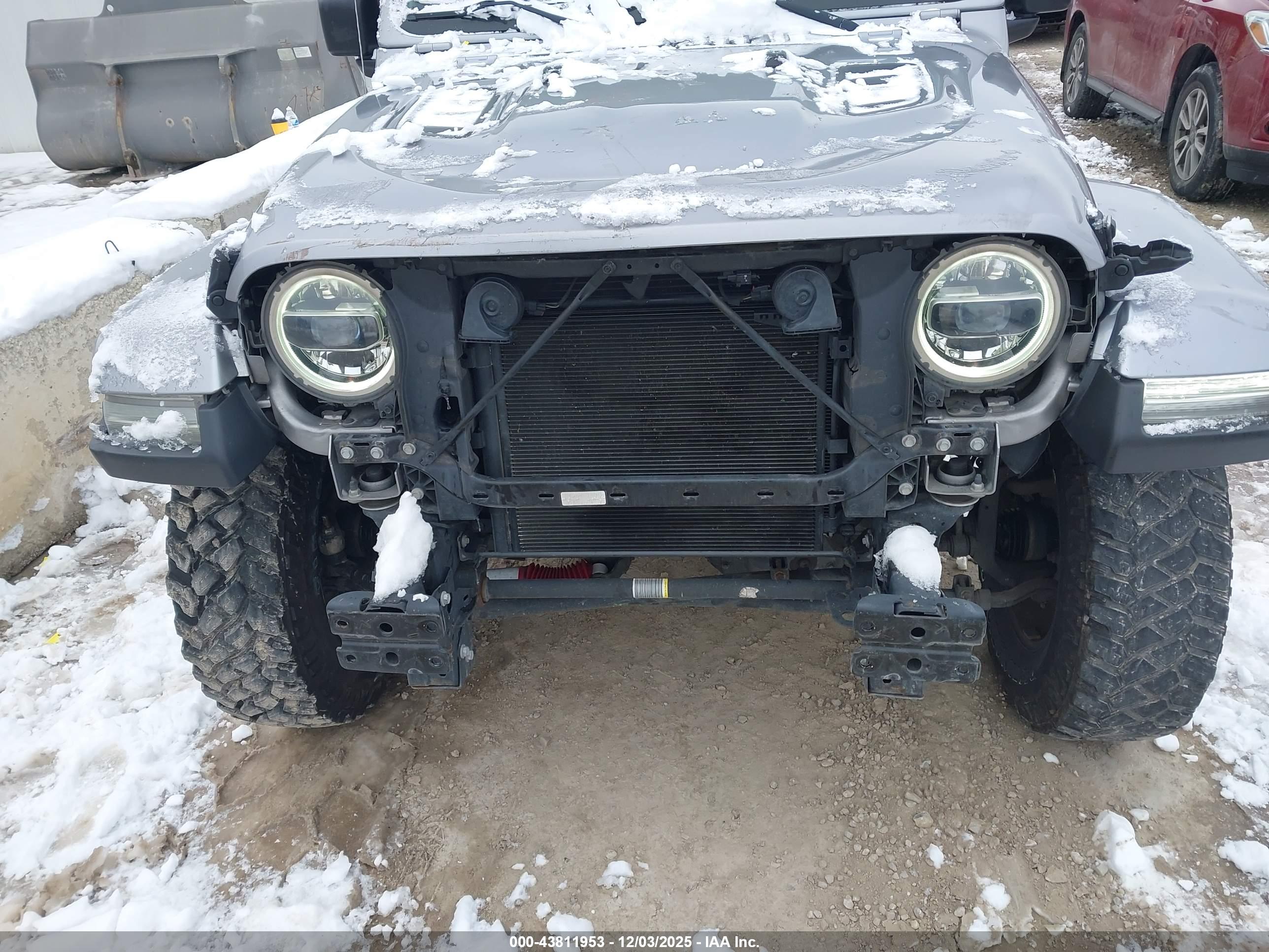 JEEP WRANGLER image 6