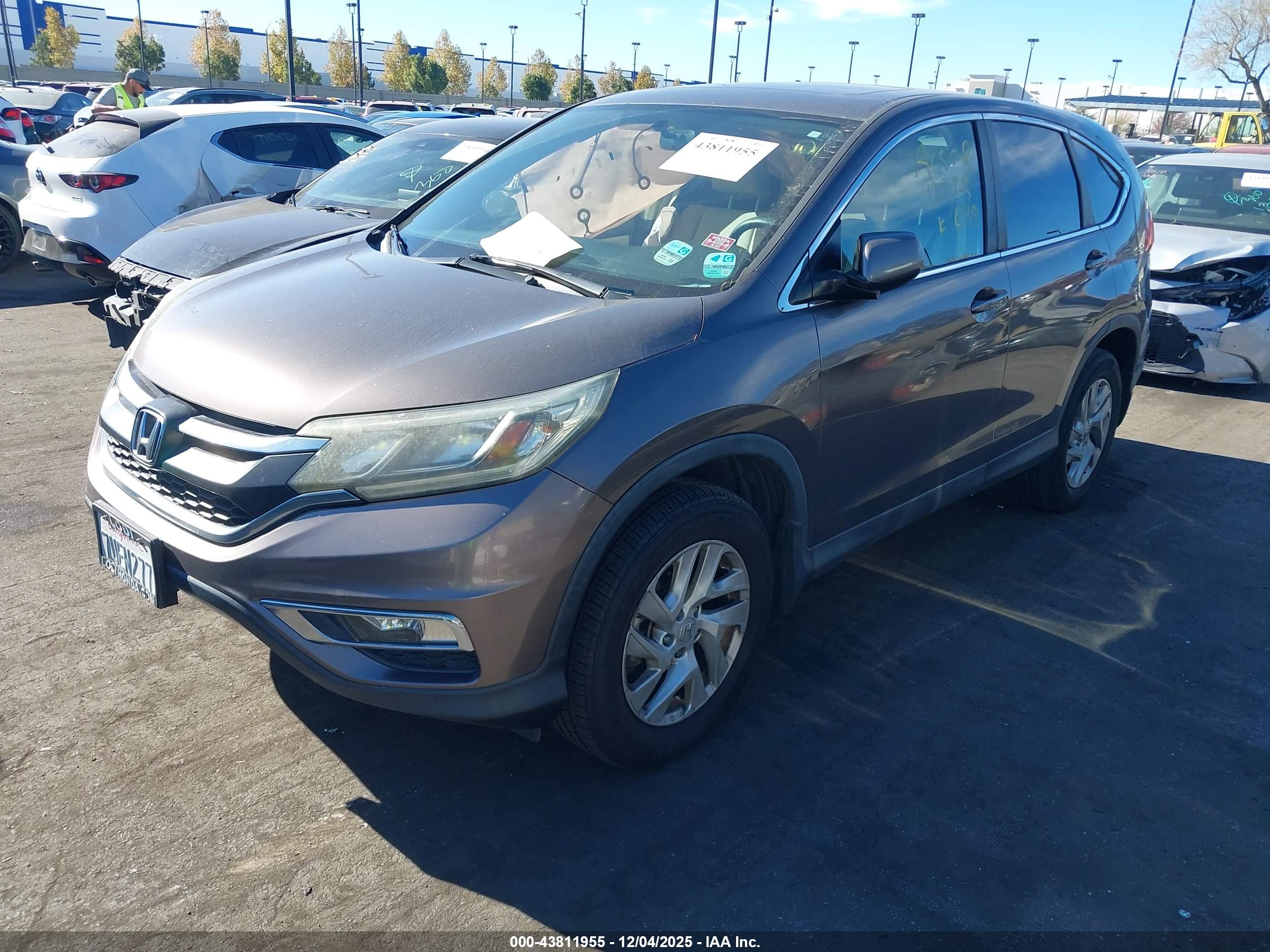 HONDA CR-V image 2