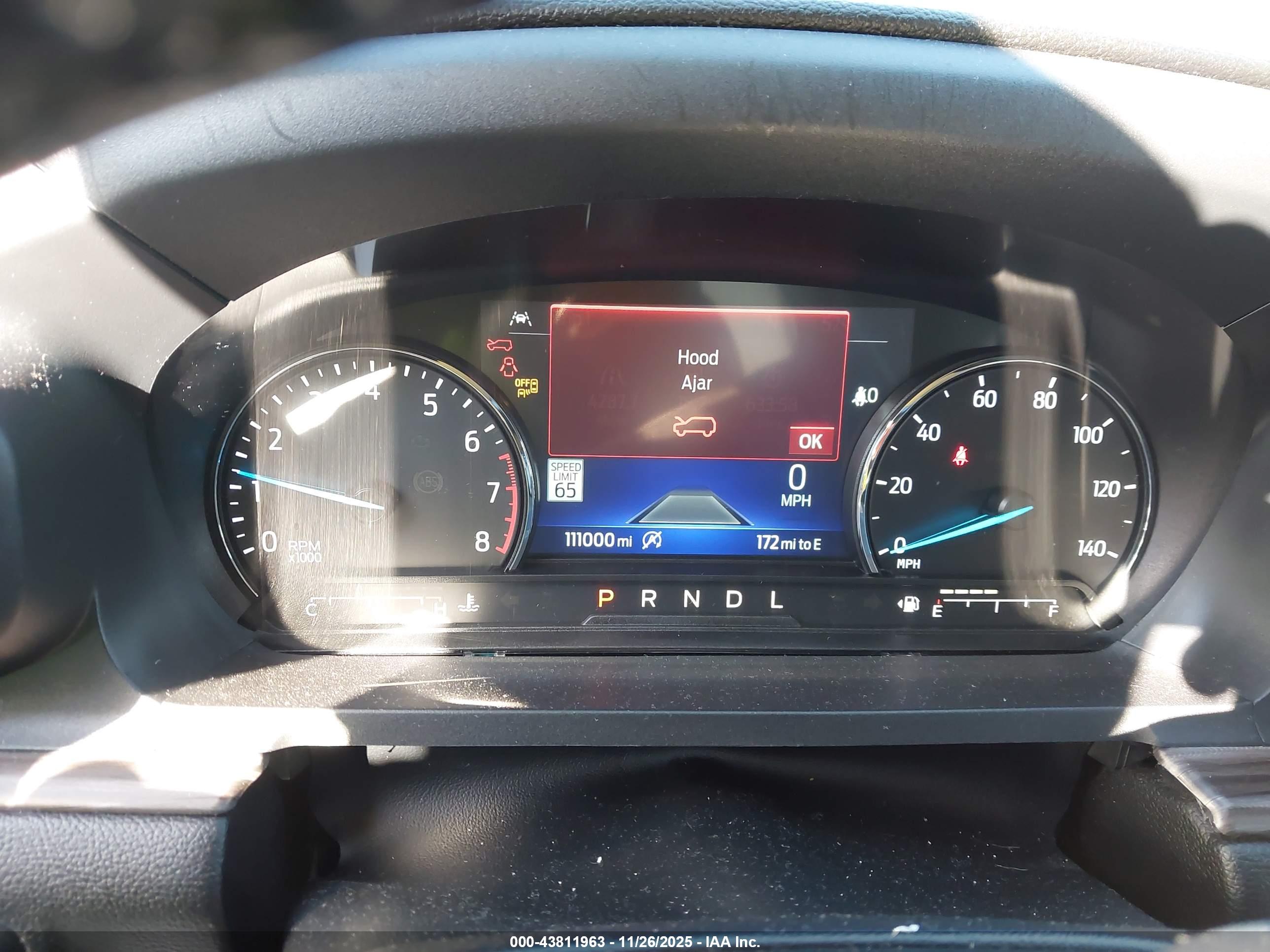 FORD EXPLORER image 7