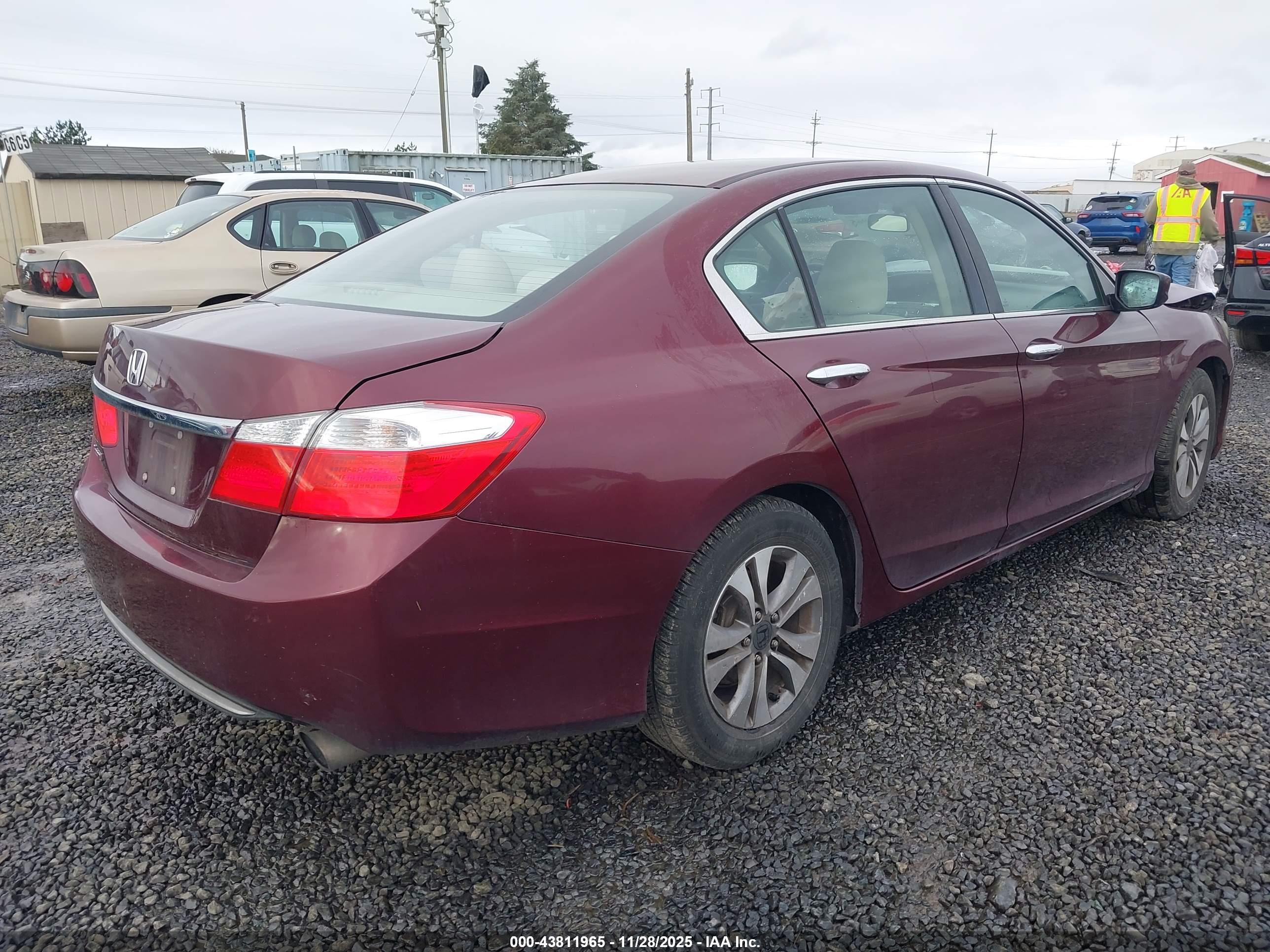 HONDA ACCORD image 4