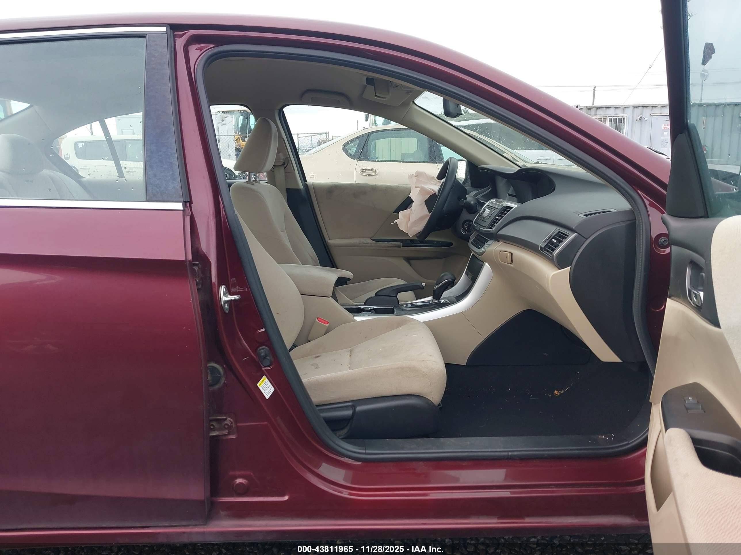 HONDA ACCORD image 5