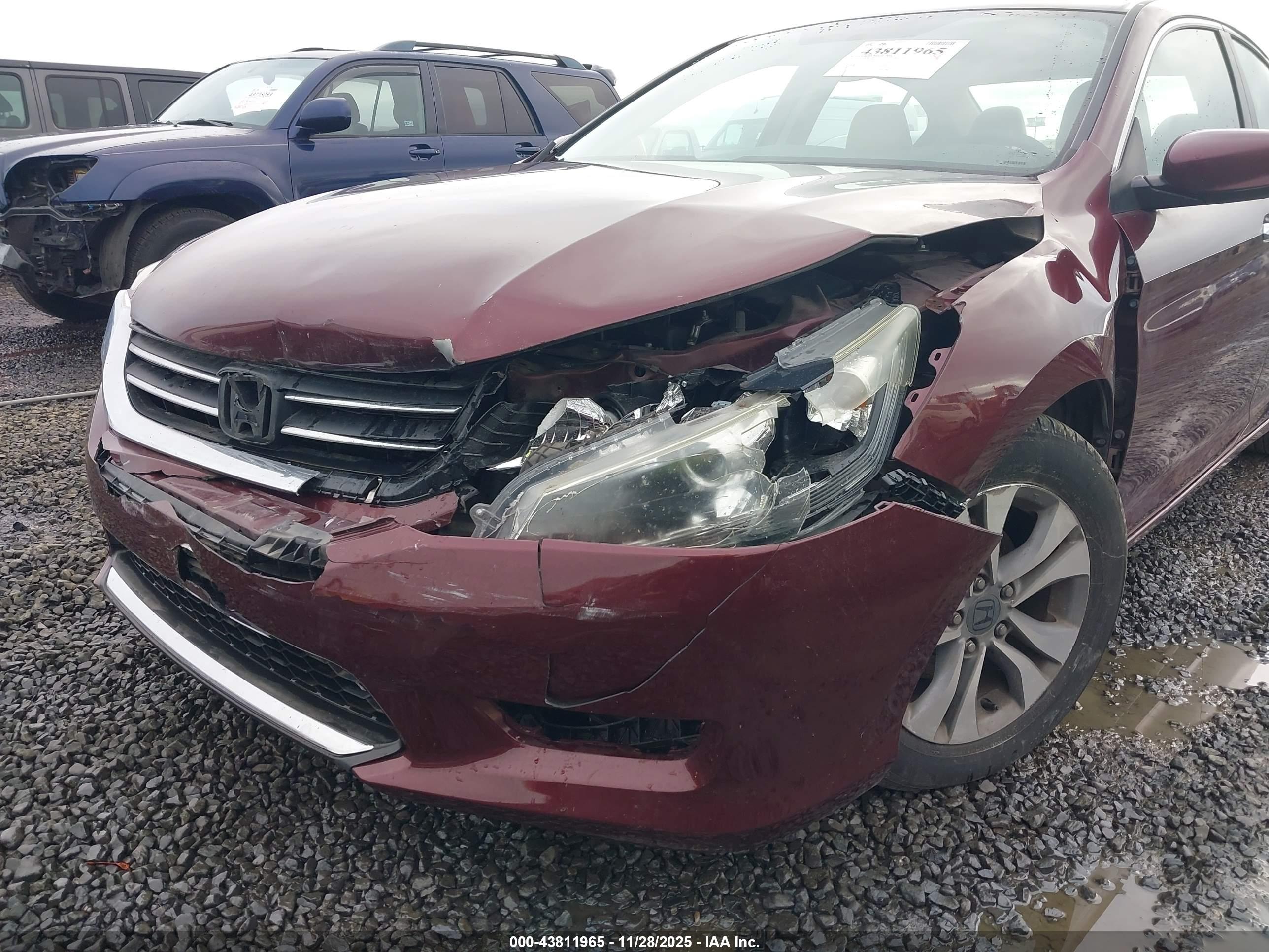 HONDA ACCORD image 6