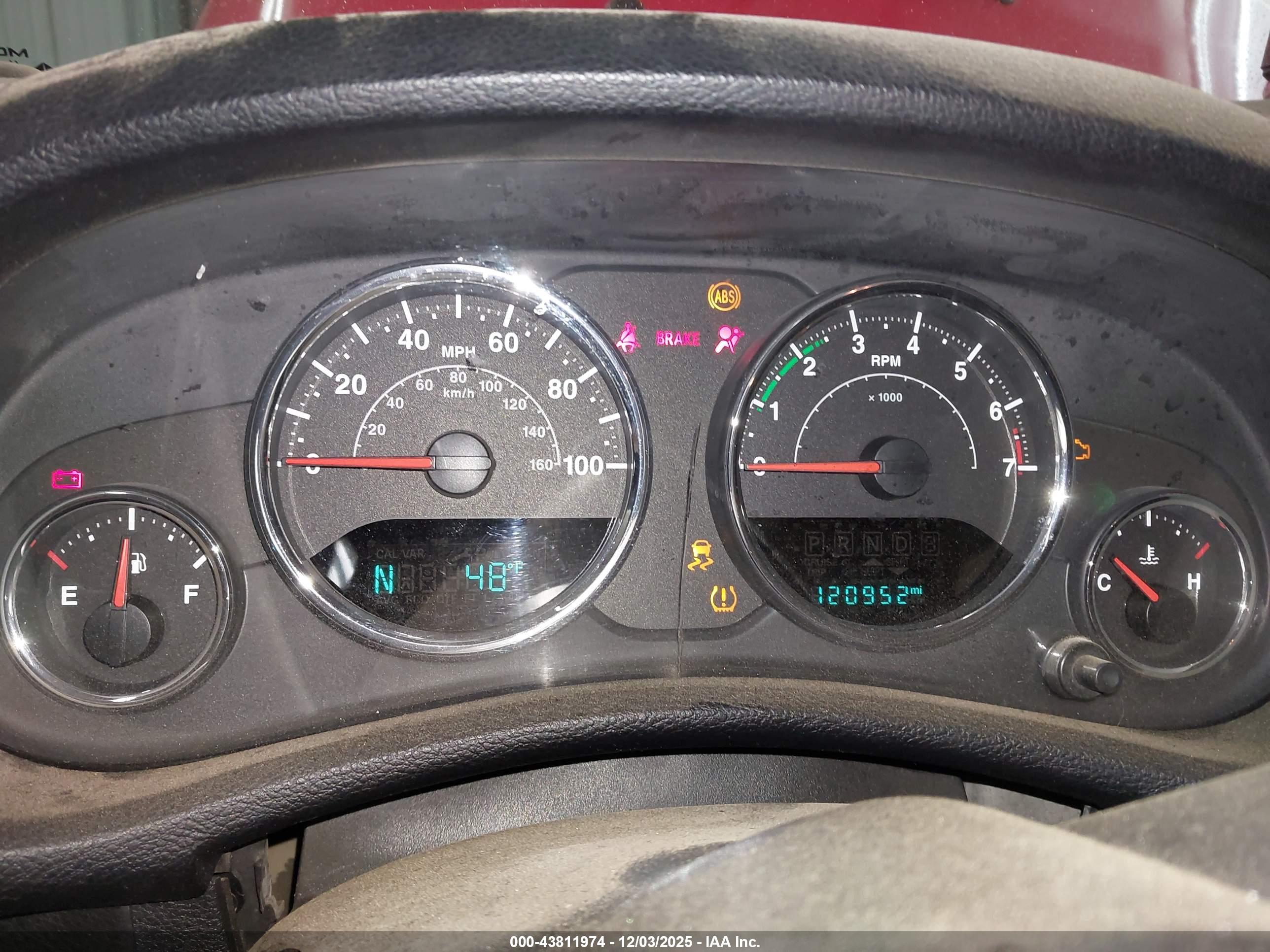 JEEP WRANGLER image 7