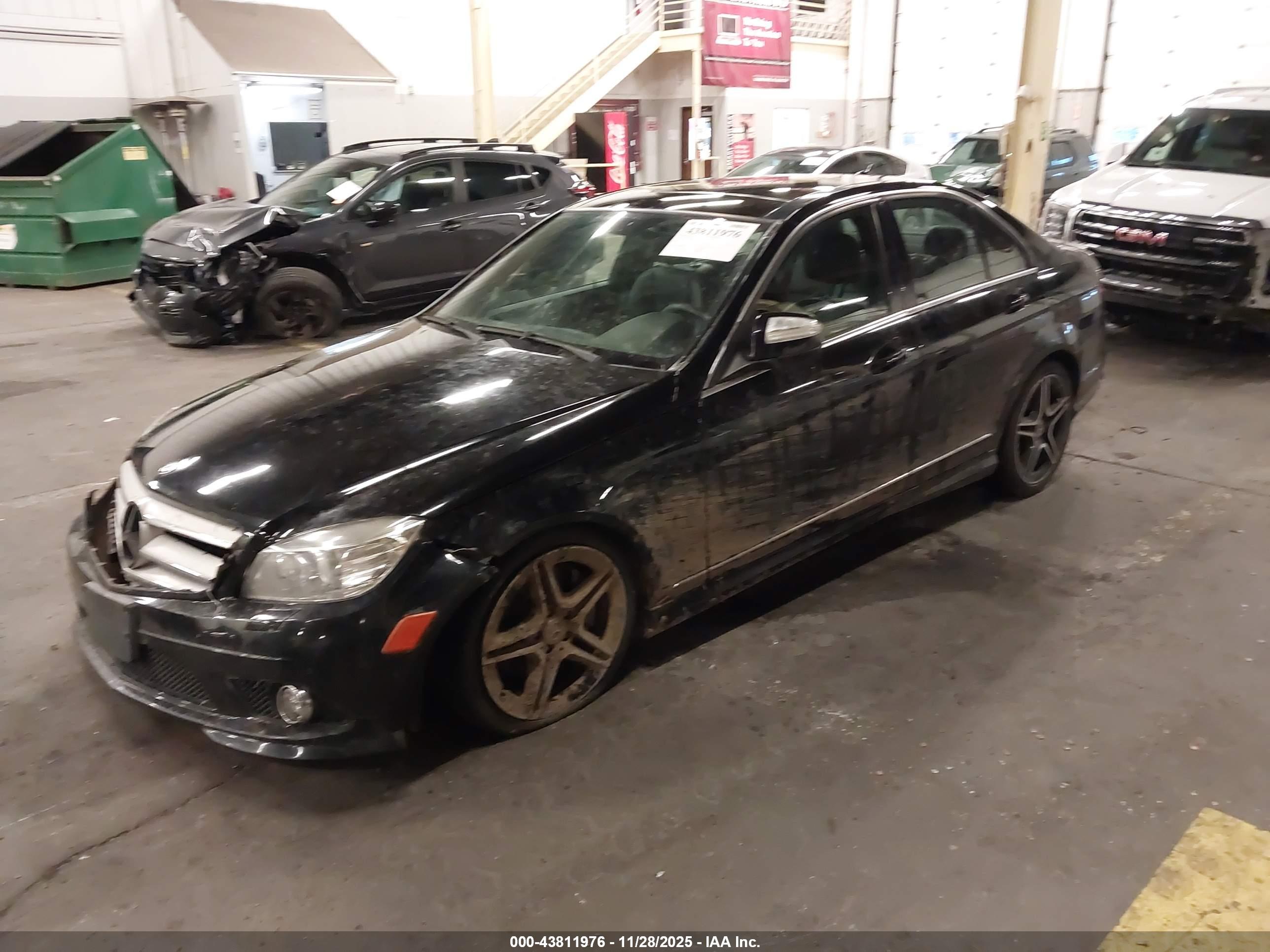 MERCEDES-BENZ C image 2