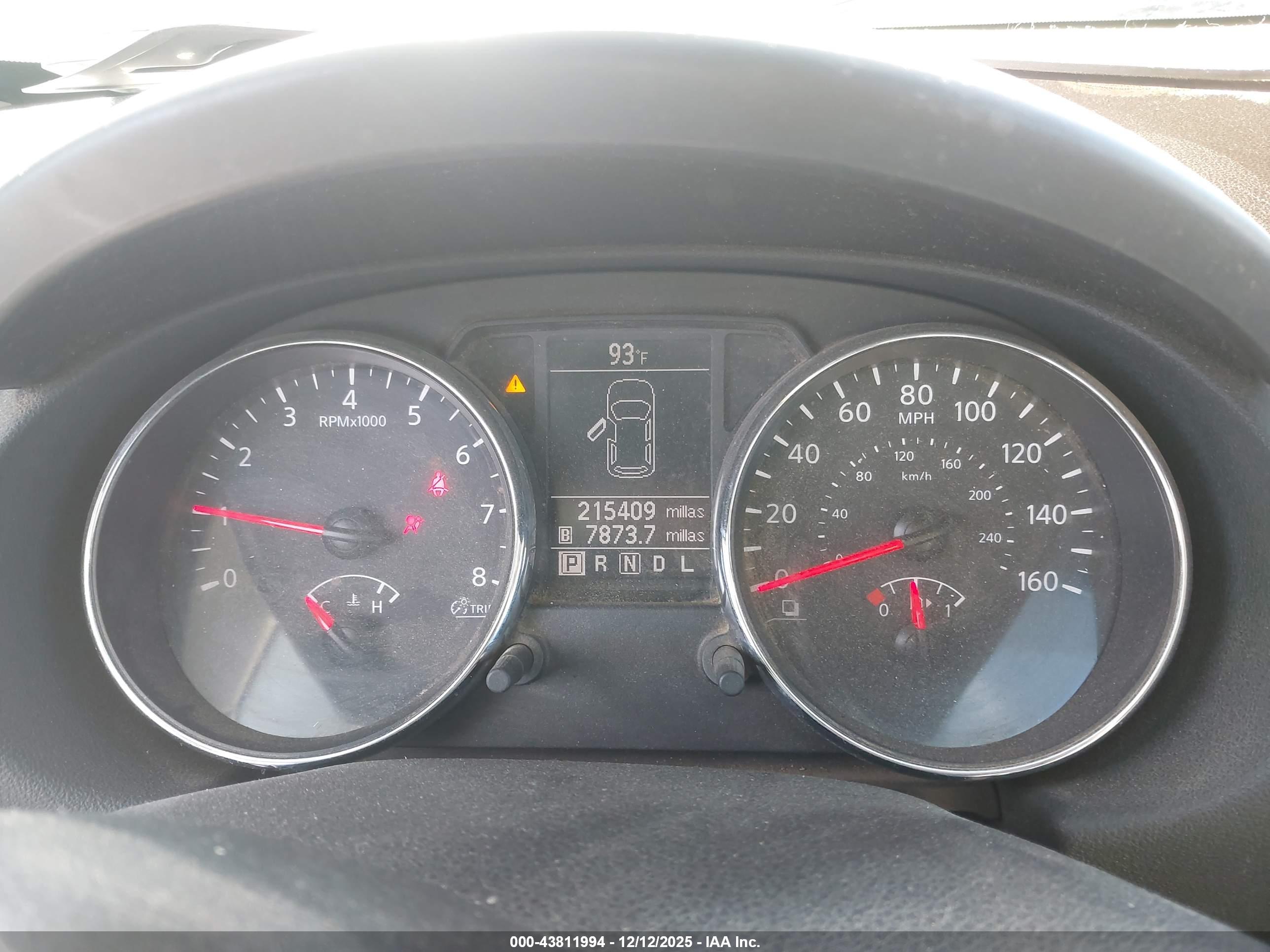 NISSAN ROGUE image 7