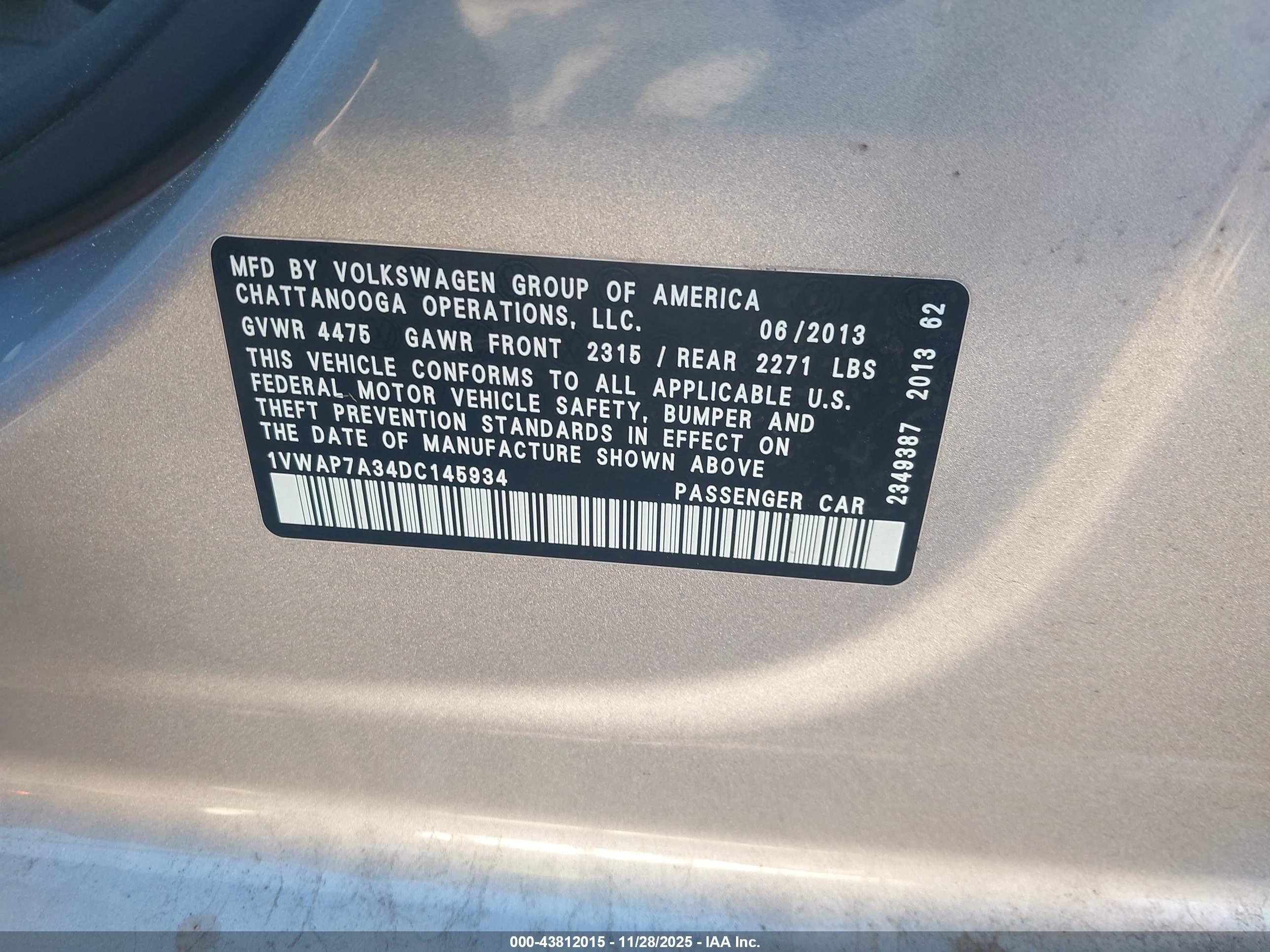 VOLKSWAGEN PASSAT image 9