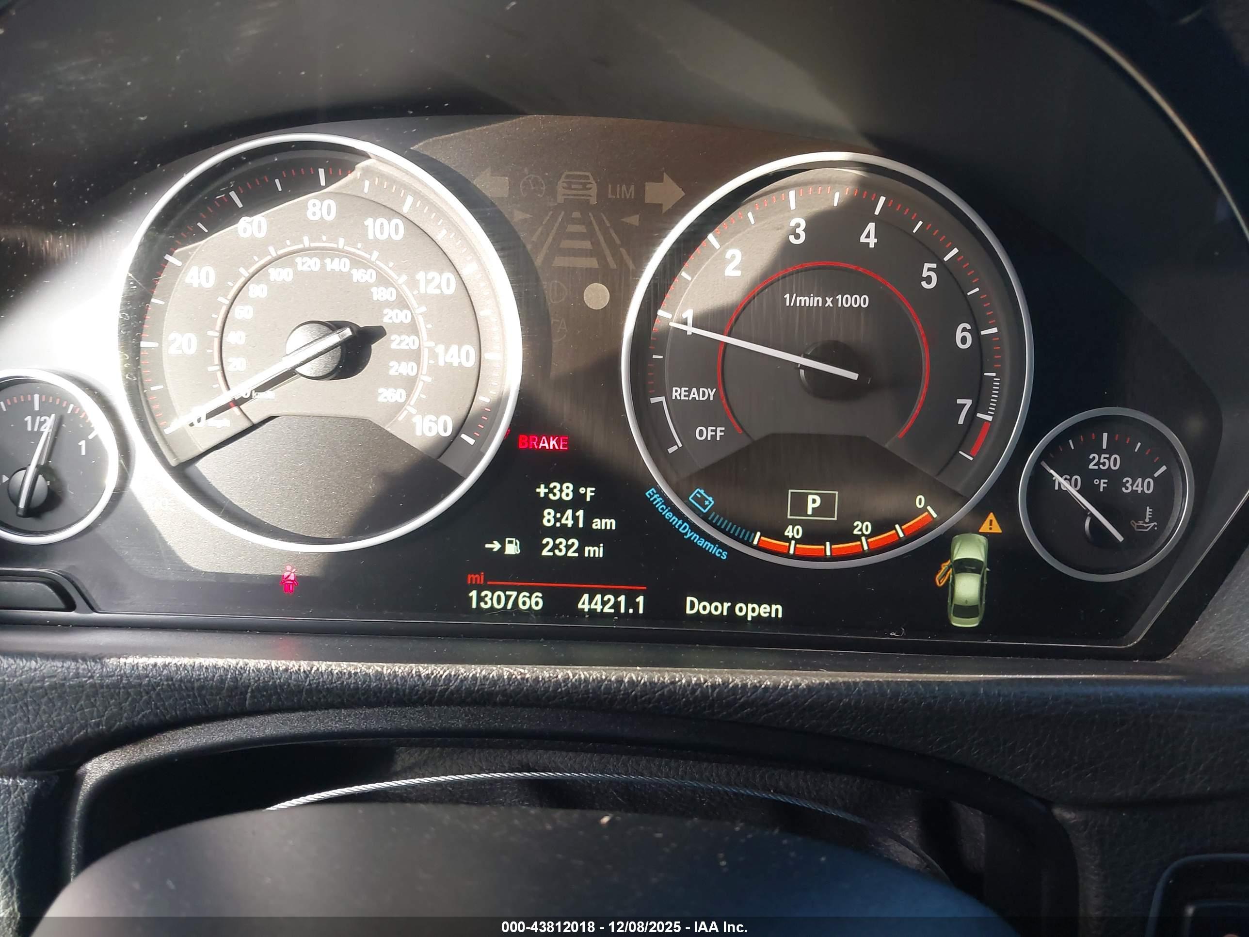 BMW 328I image 7