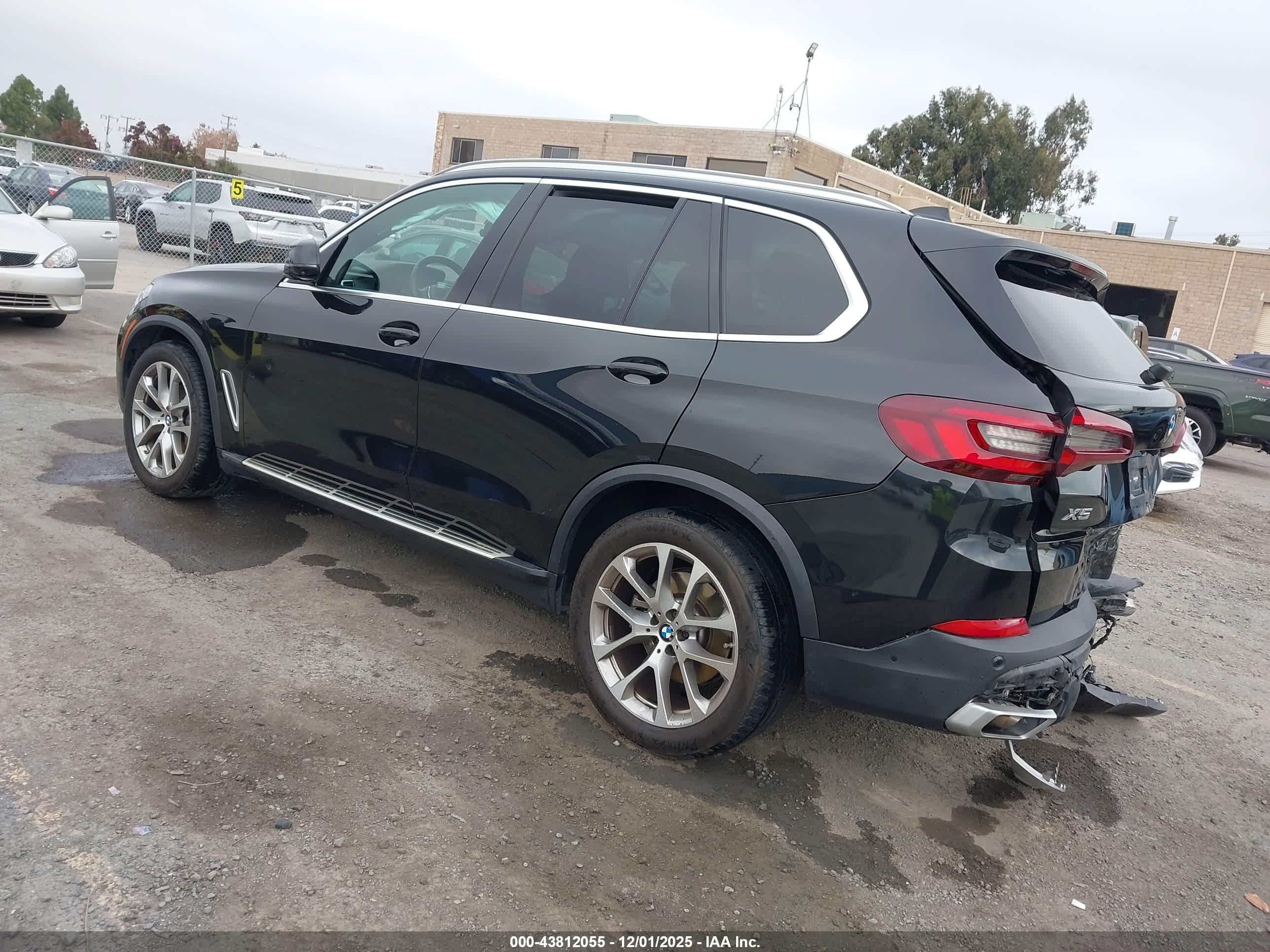 BMW X5 image 3